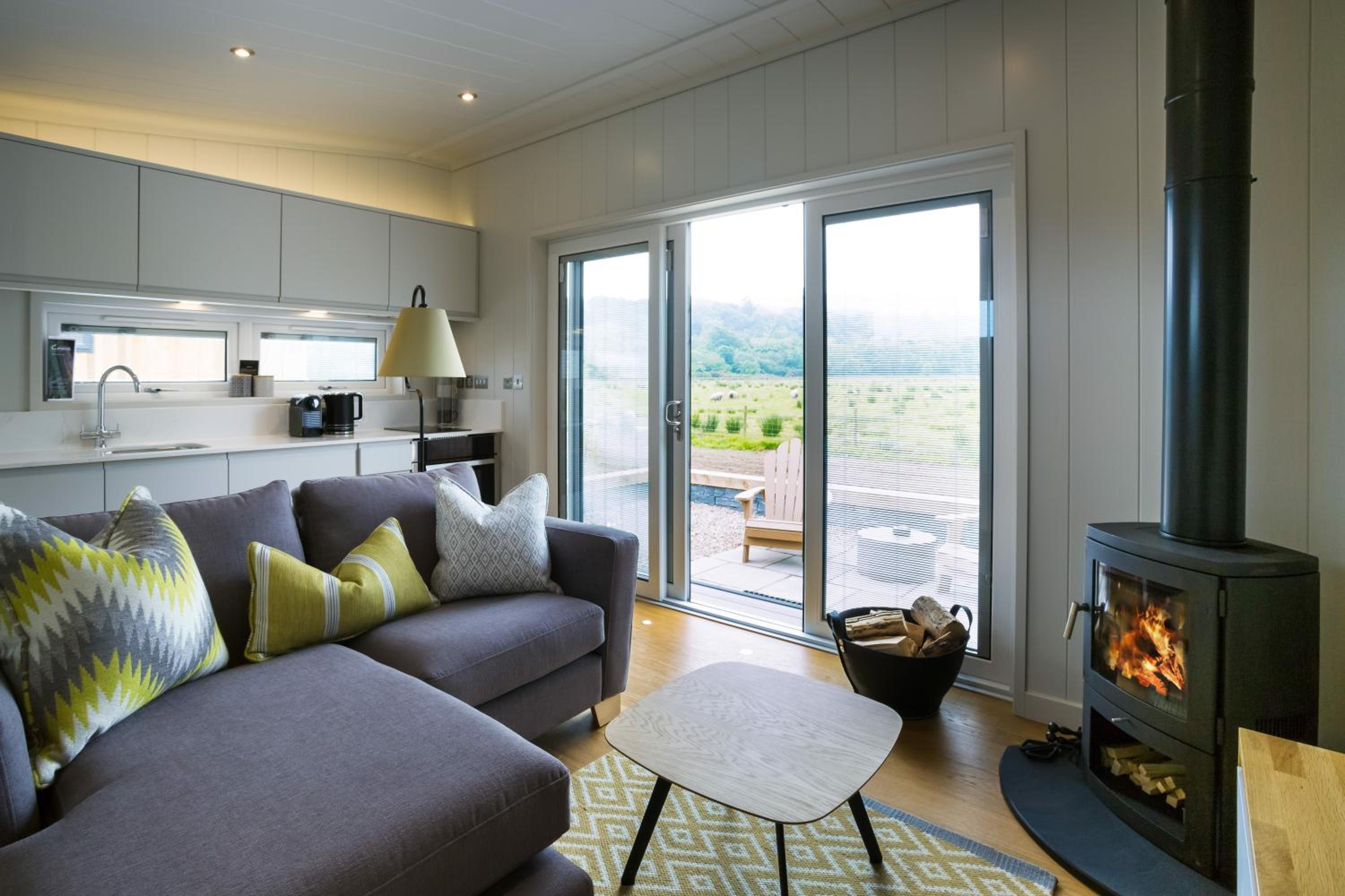 One Bed Deluxe Retreat - Photo 10