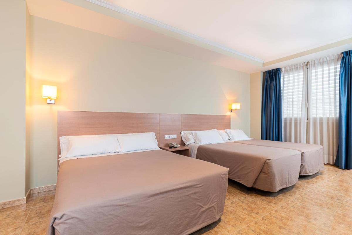 Habitación Familiar (2 Adultos + 2 Niños)