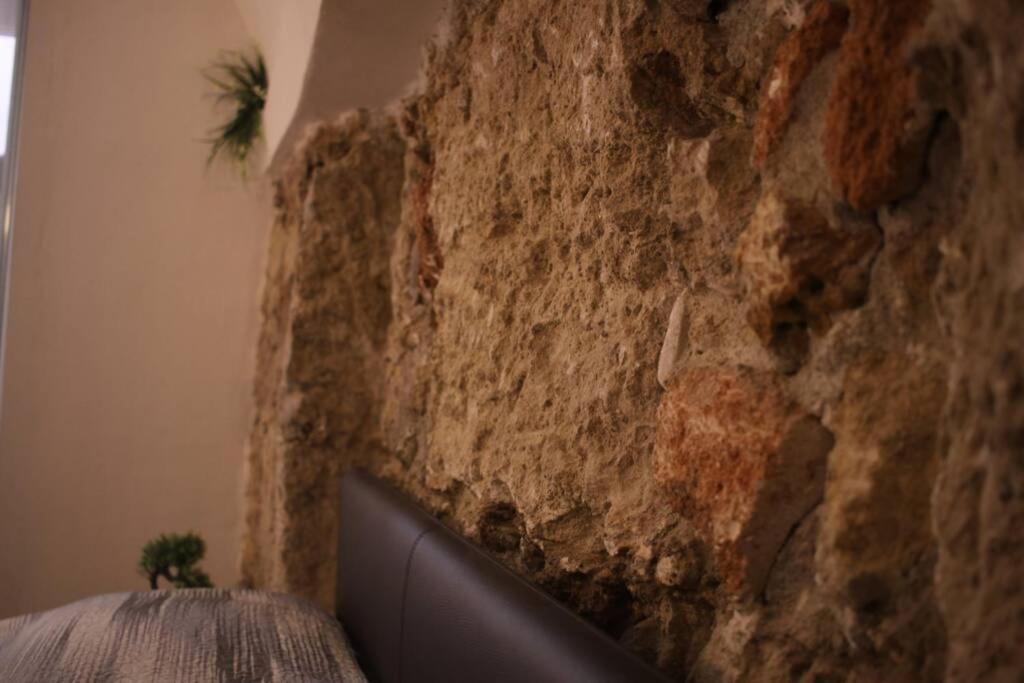 One-Bedroom Apartment - Photo 14
