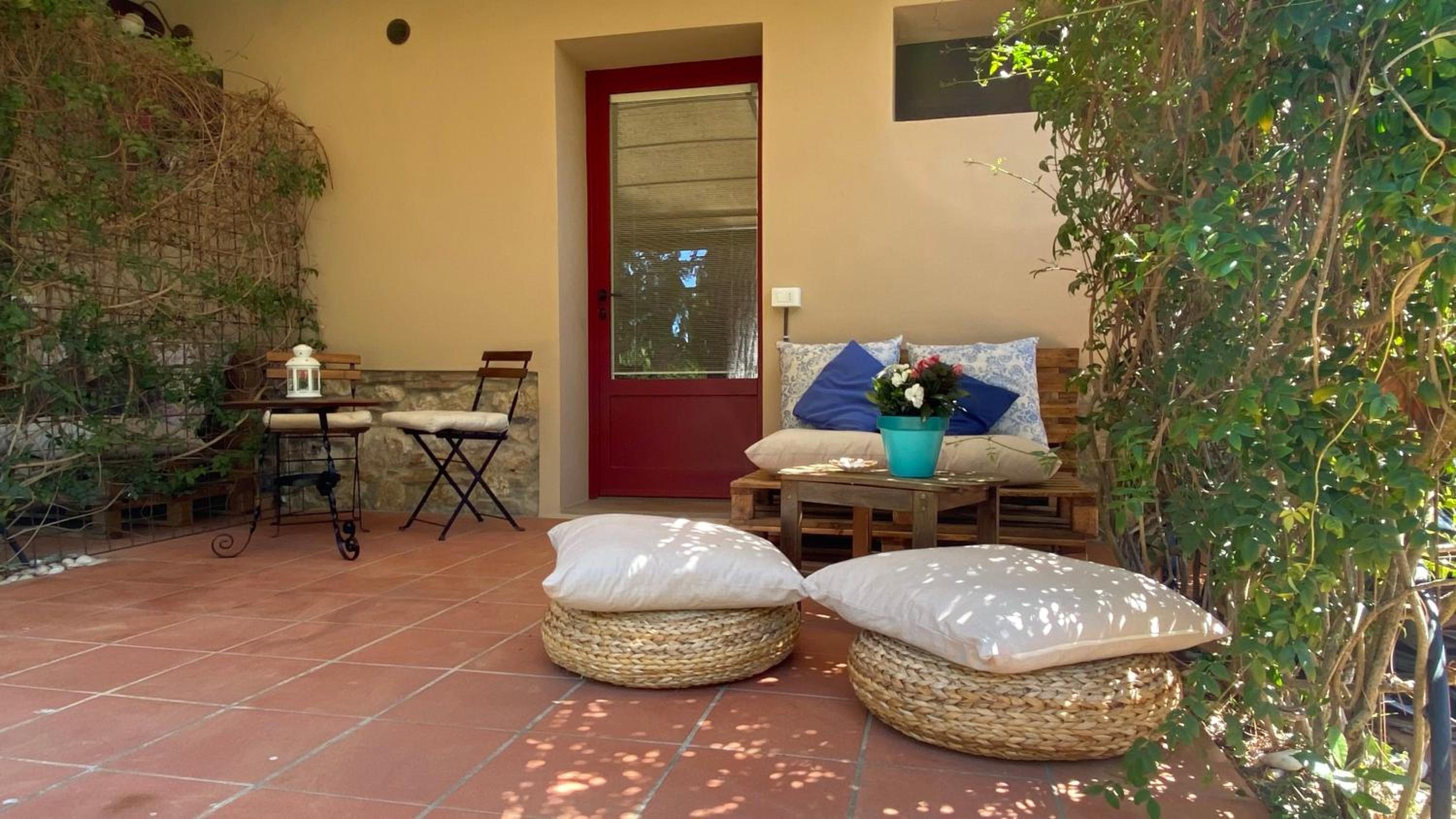 Double Room with Garden View - Photo 9