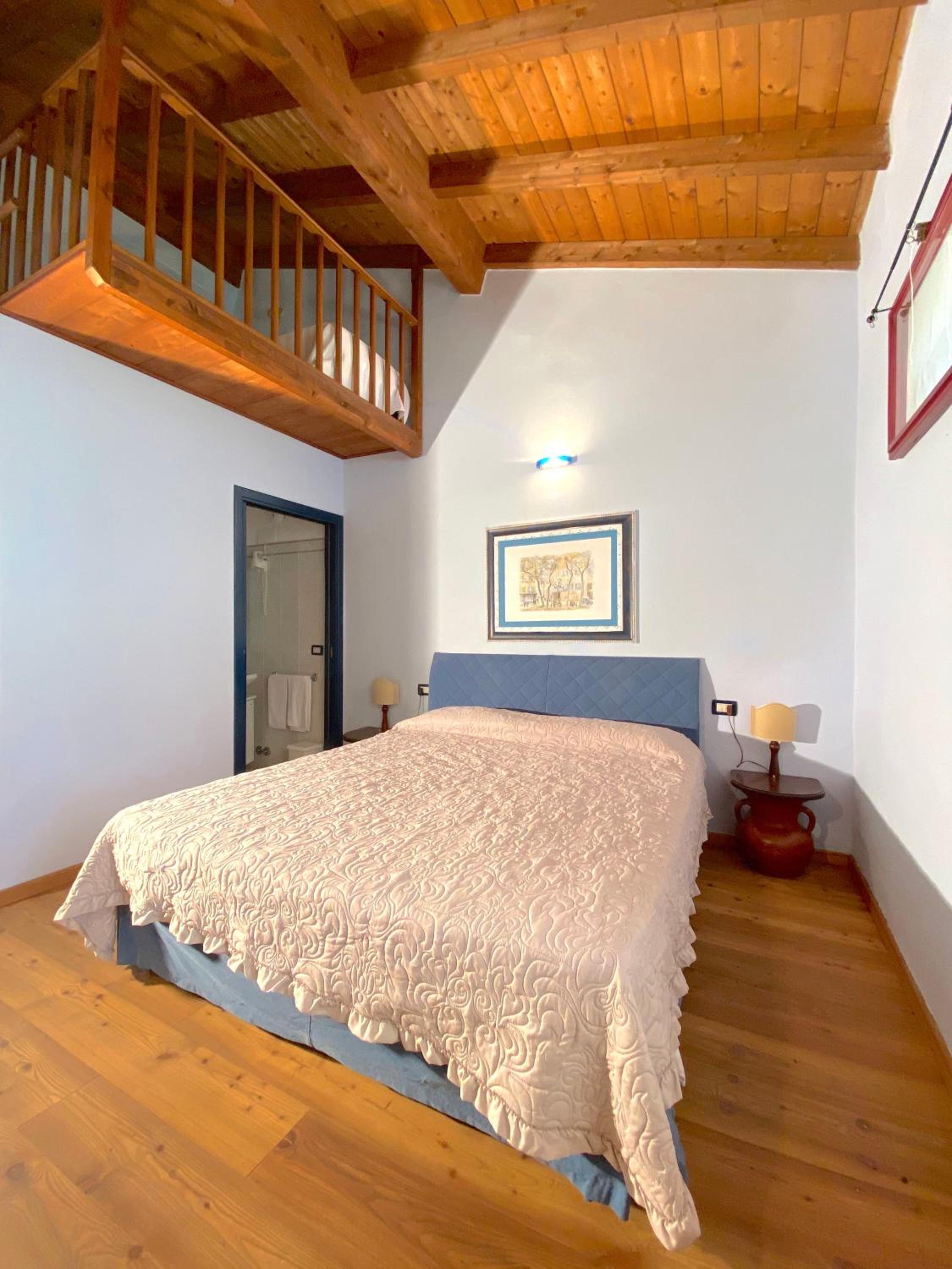 Double Room with Garden View - Photo 2