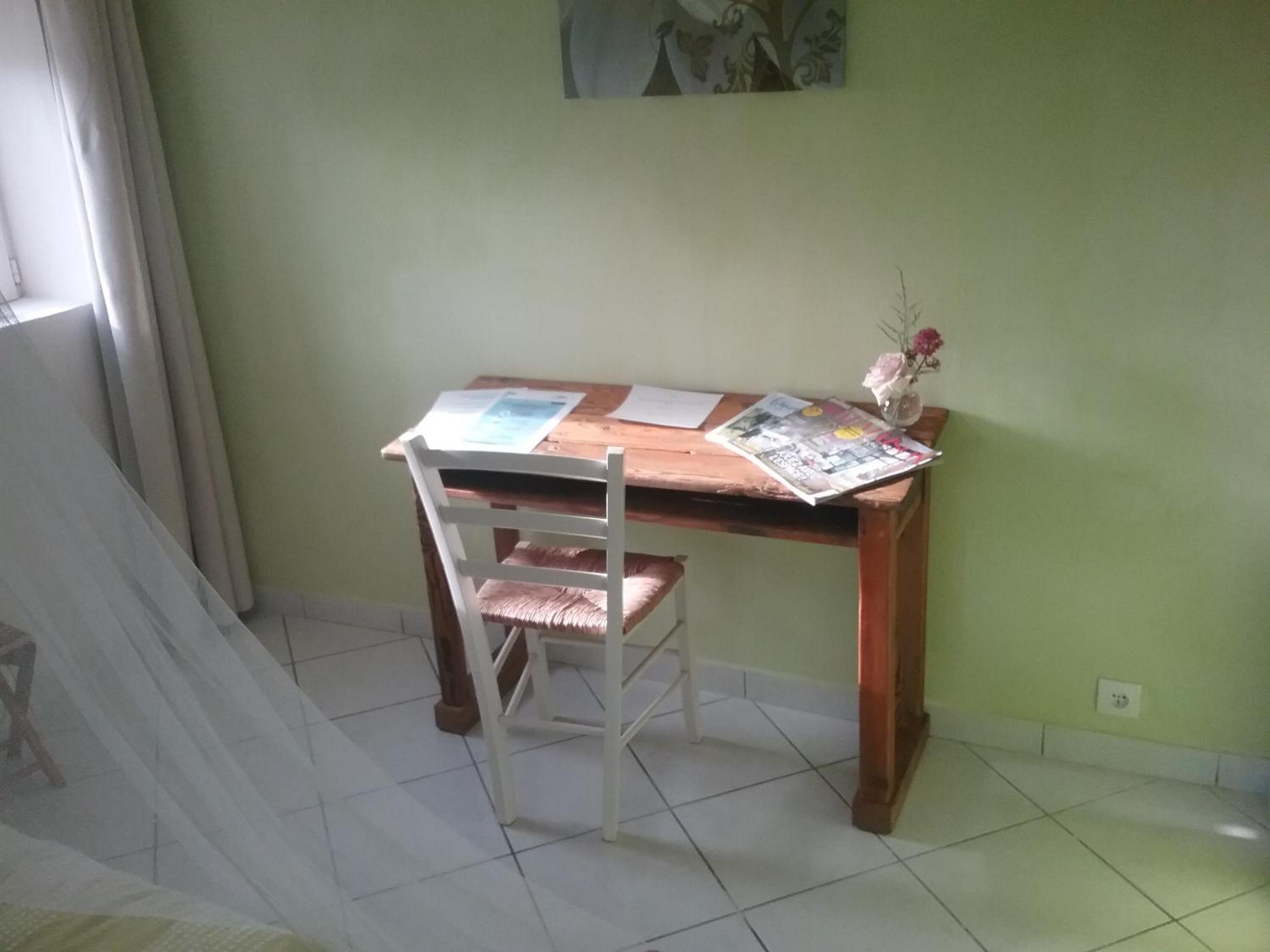 Large Double Room photo 3