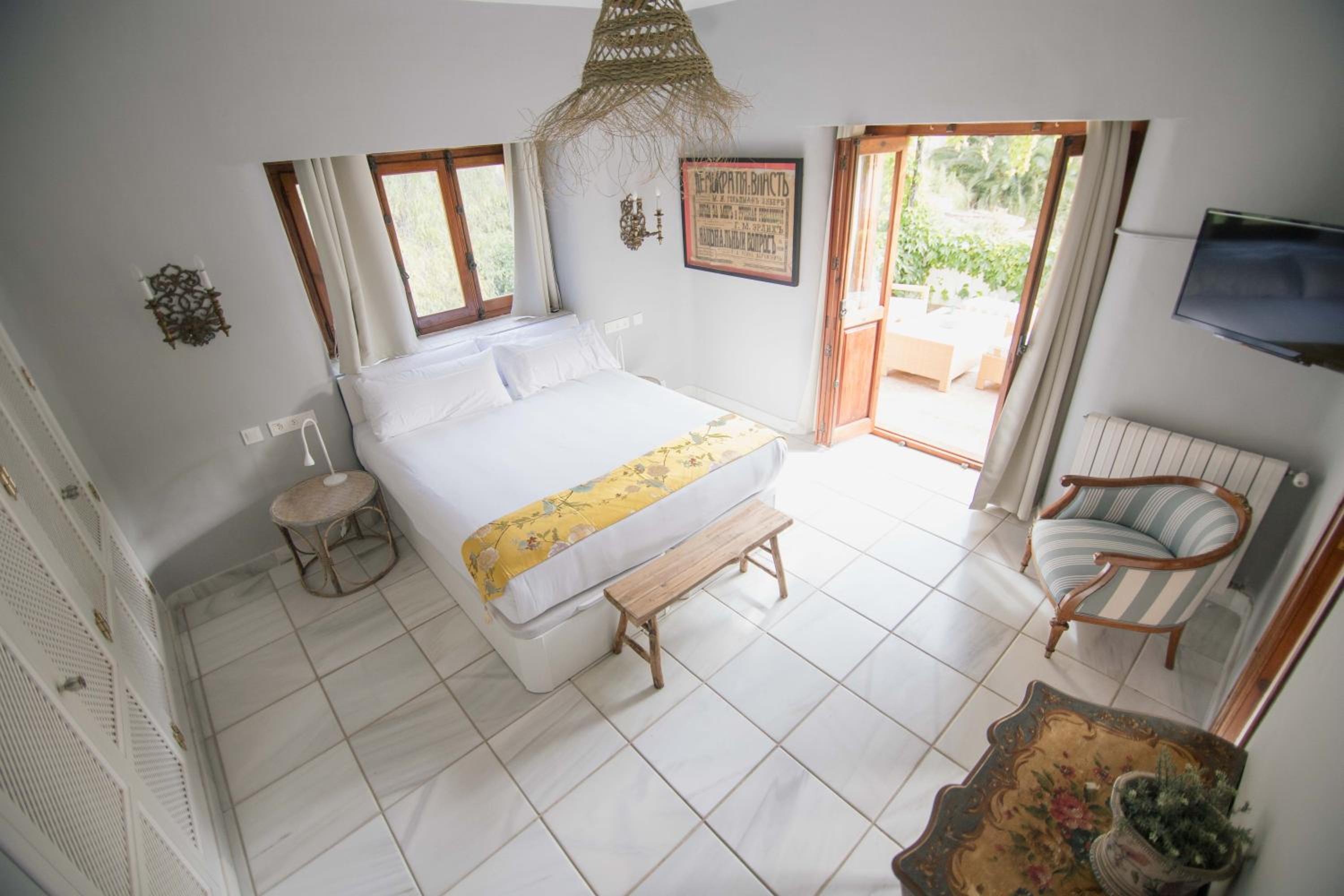 Habitación Doble Deluxe con Balcón y Vista al Mar