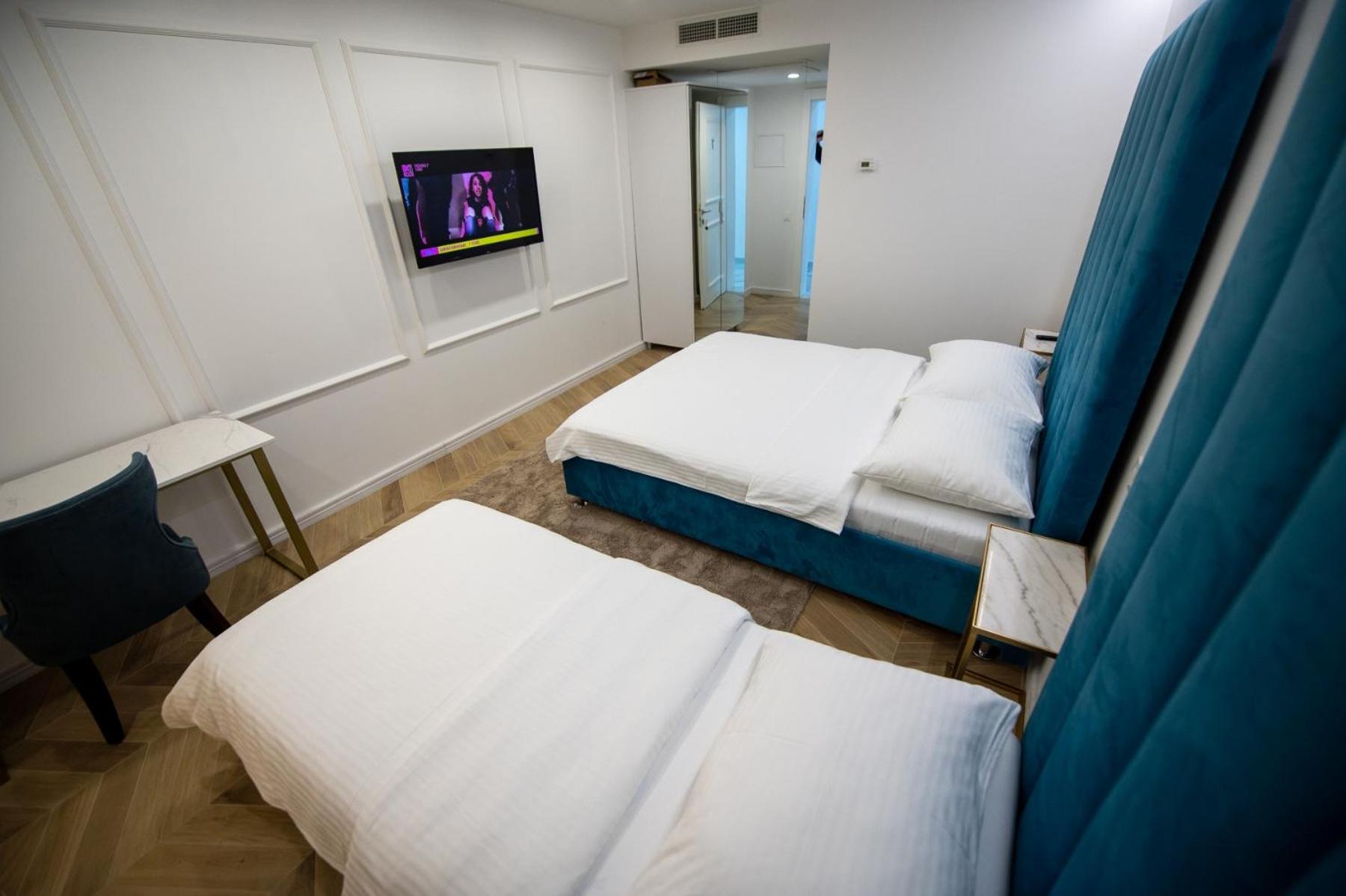 Standard King Room - Photo 1