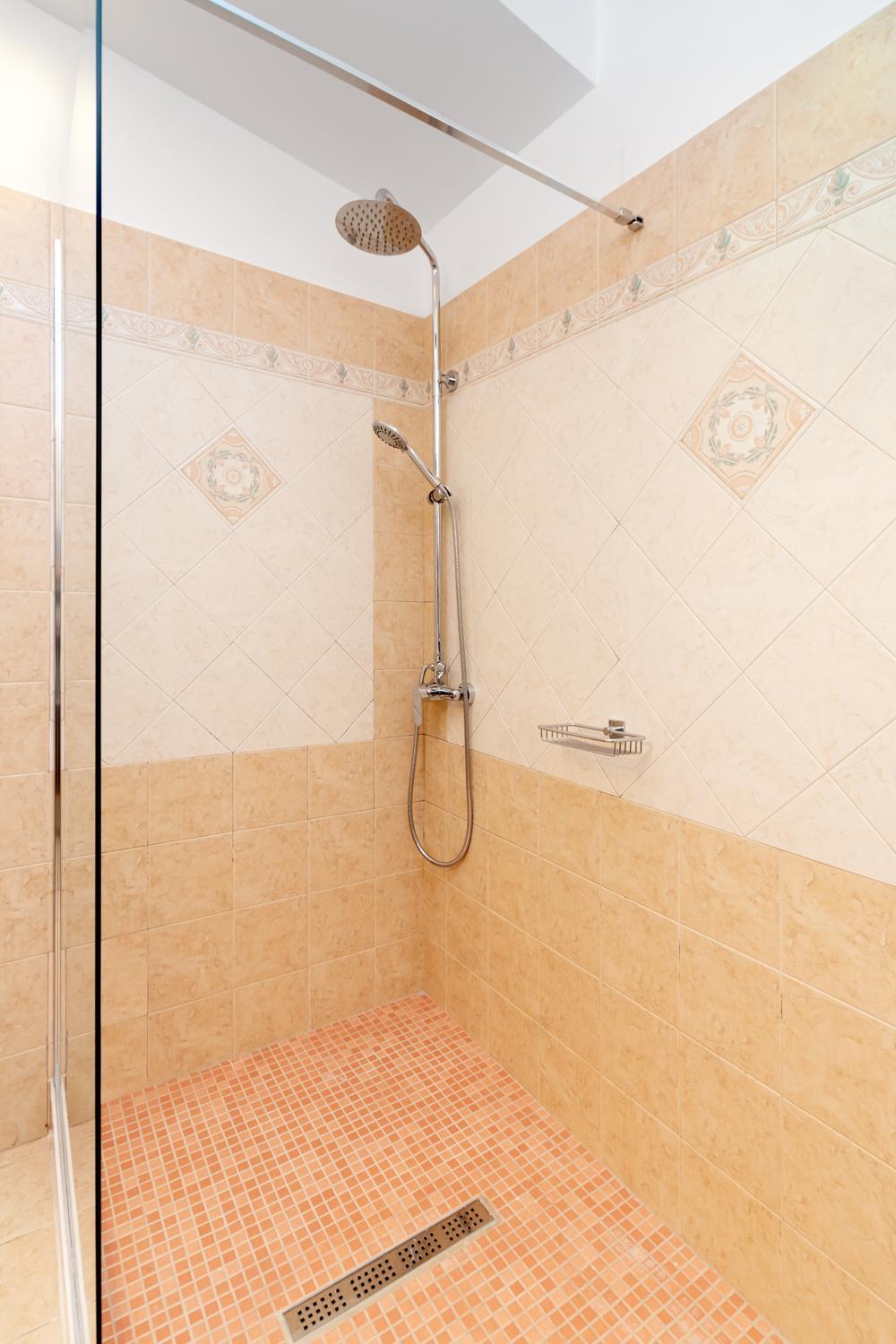 Three-Bedroom House - Photo 34