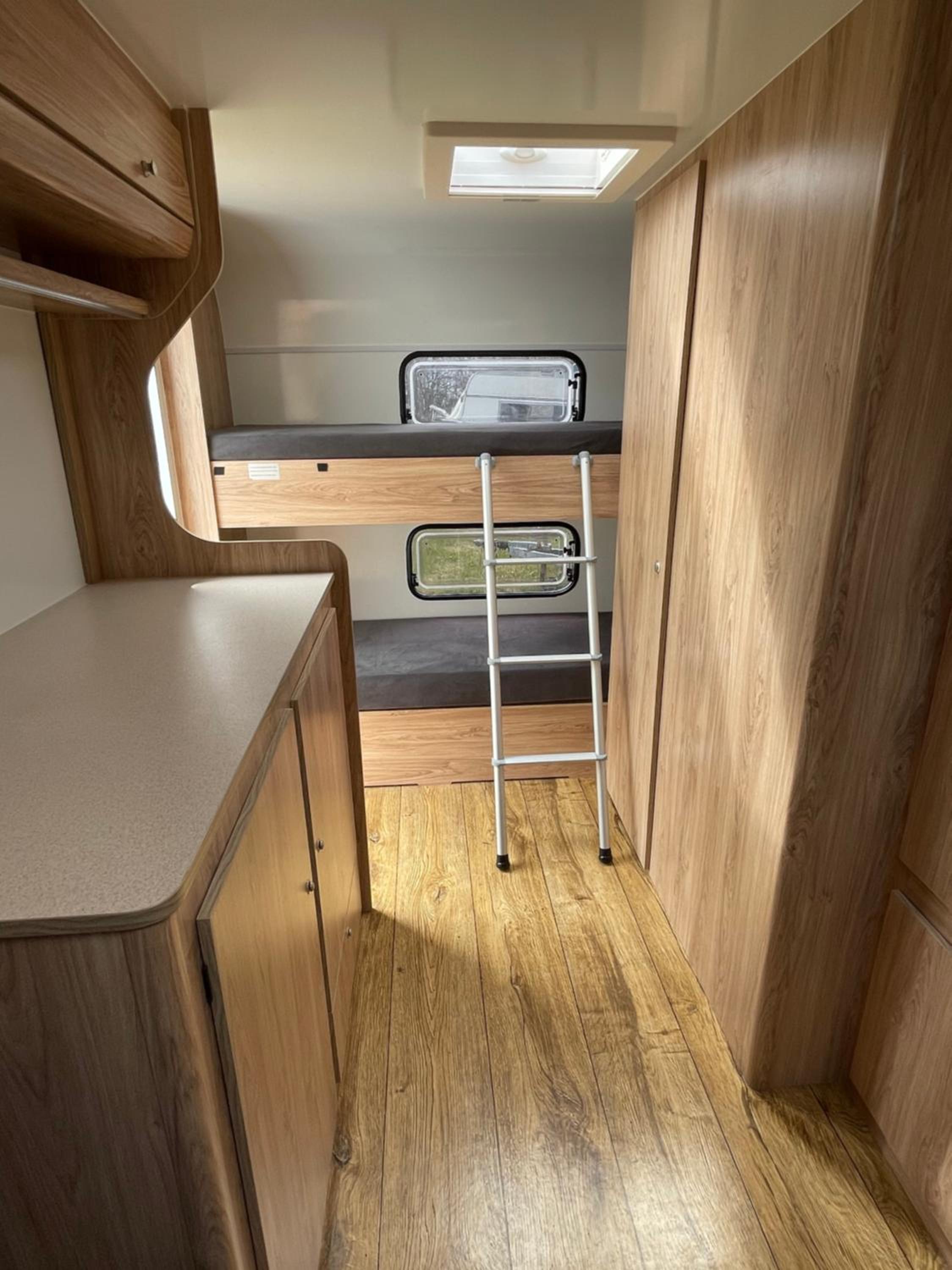 Caravan photo 2