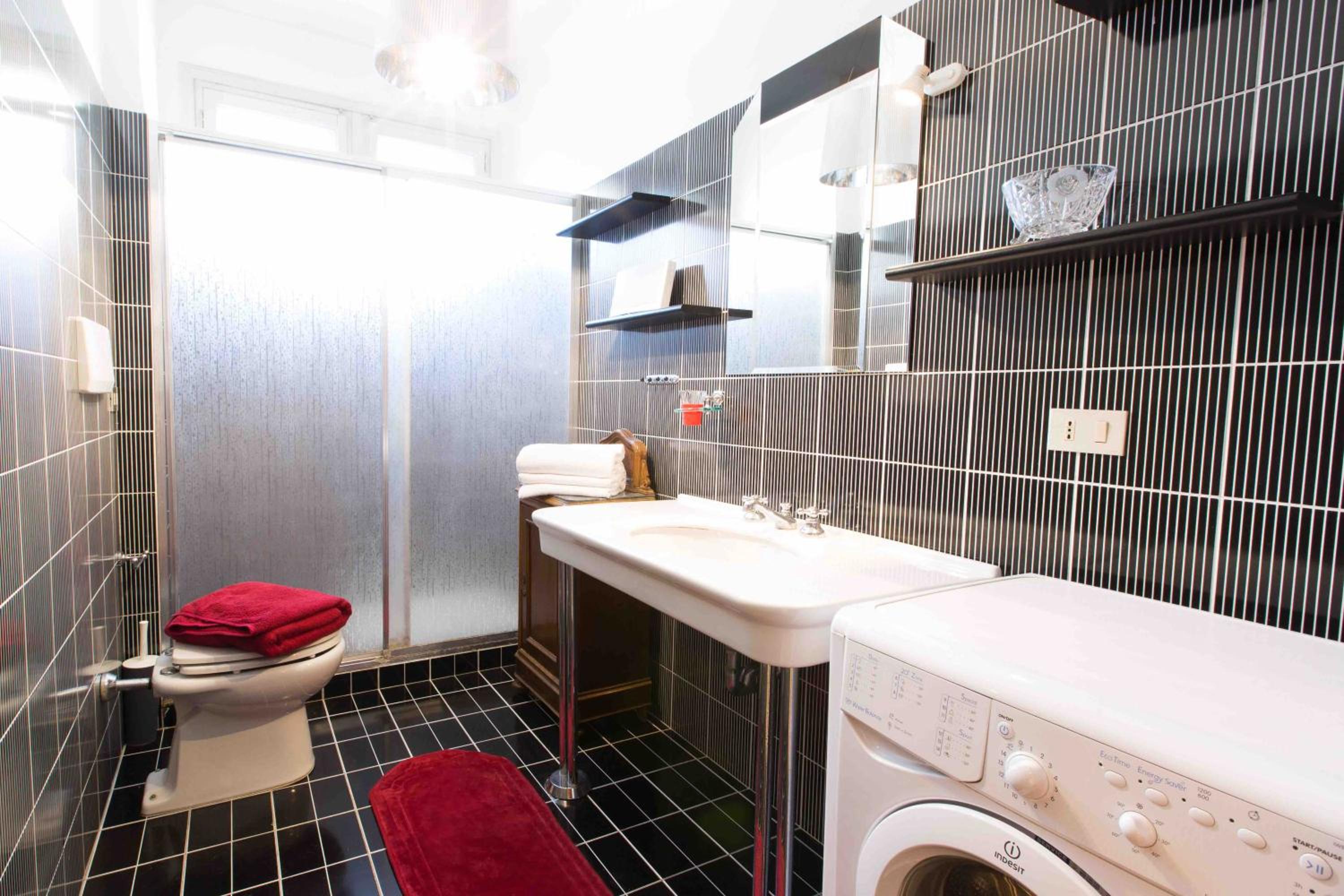 Superior Apartment photo 3