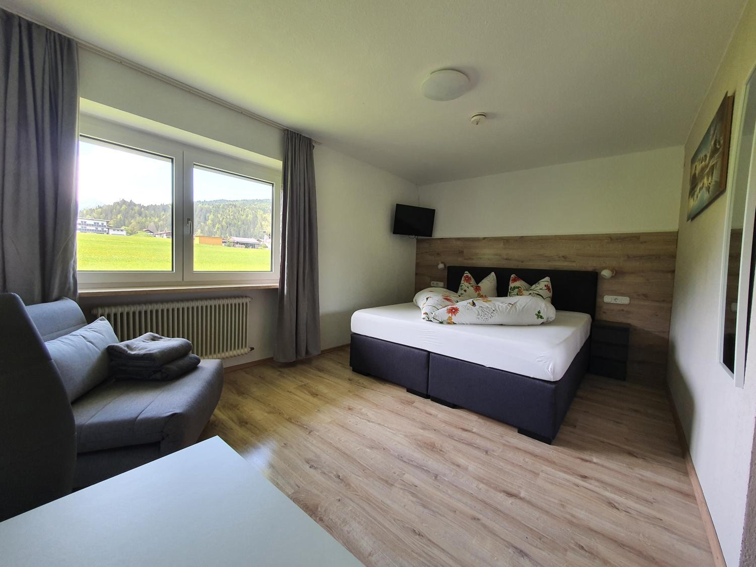 Standard Double Room - Photo 1