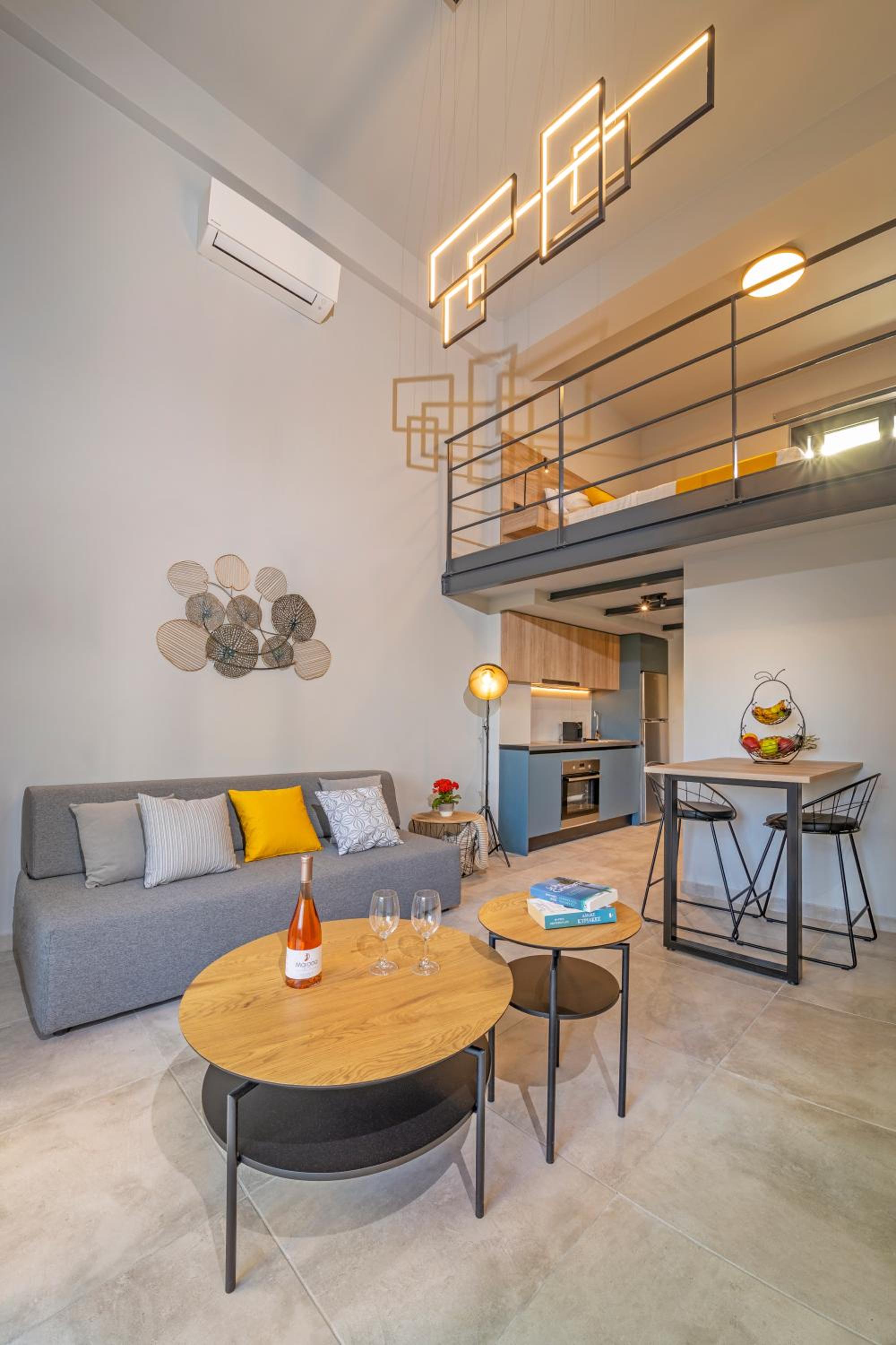 Loft photo 1