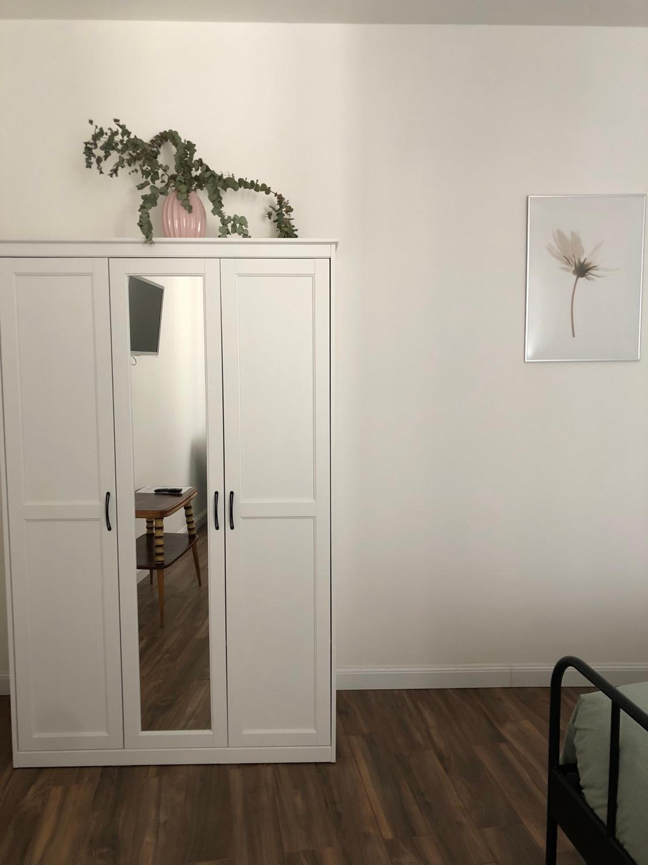 One-Bedroom House photo 1