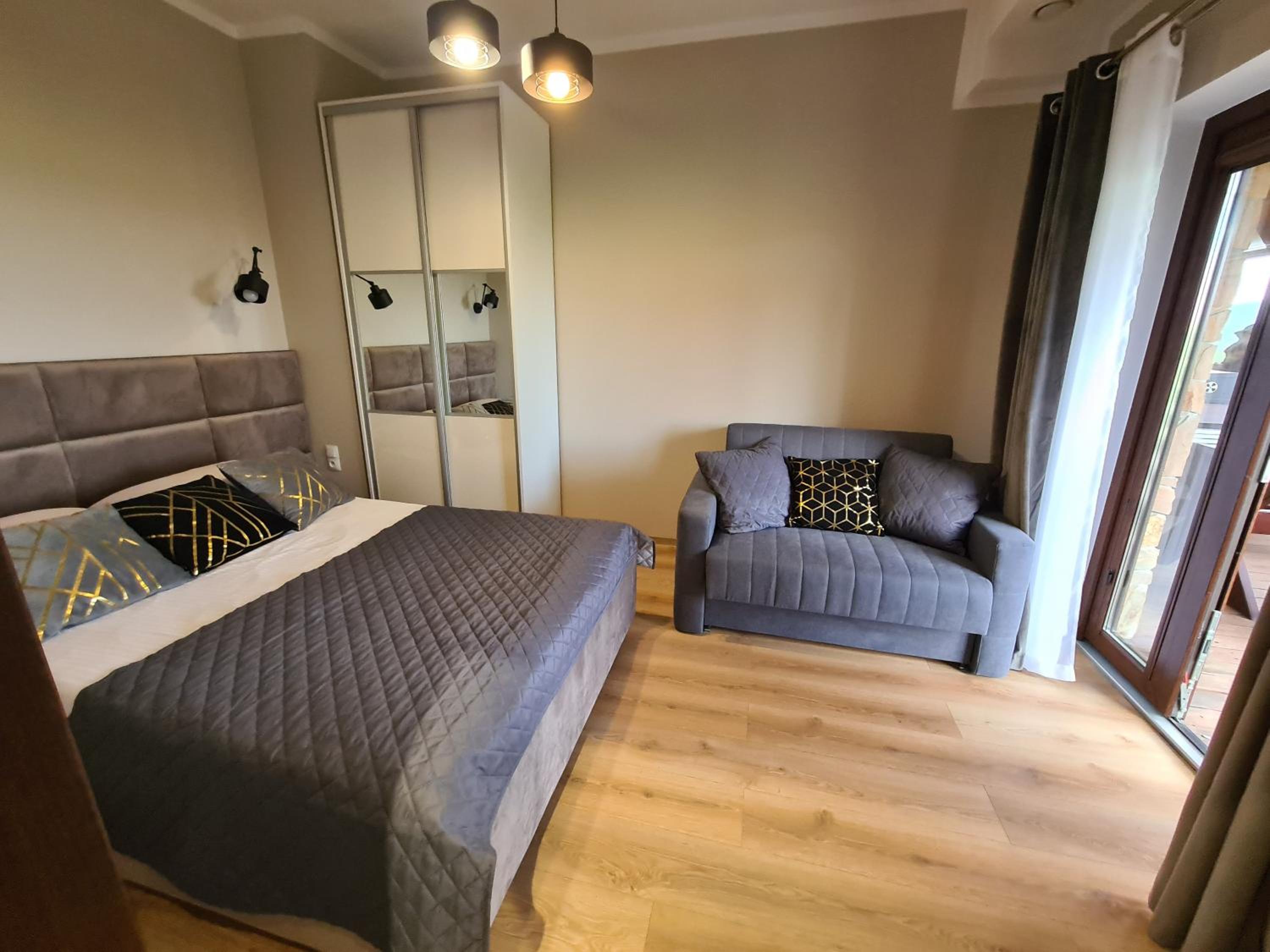 One-Bedroom Suite photo 3