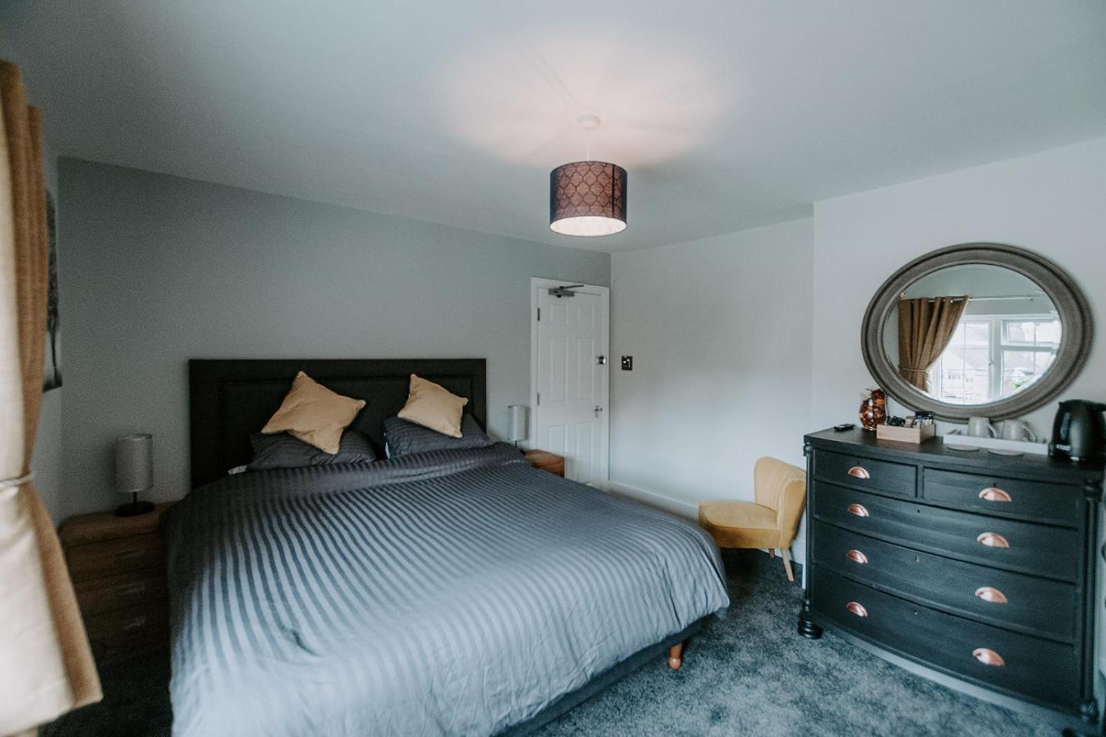Superior King Room - Photo 1