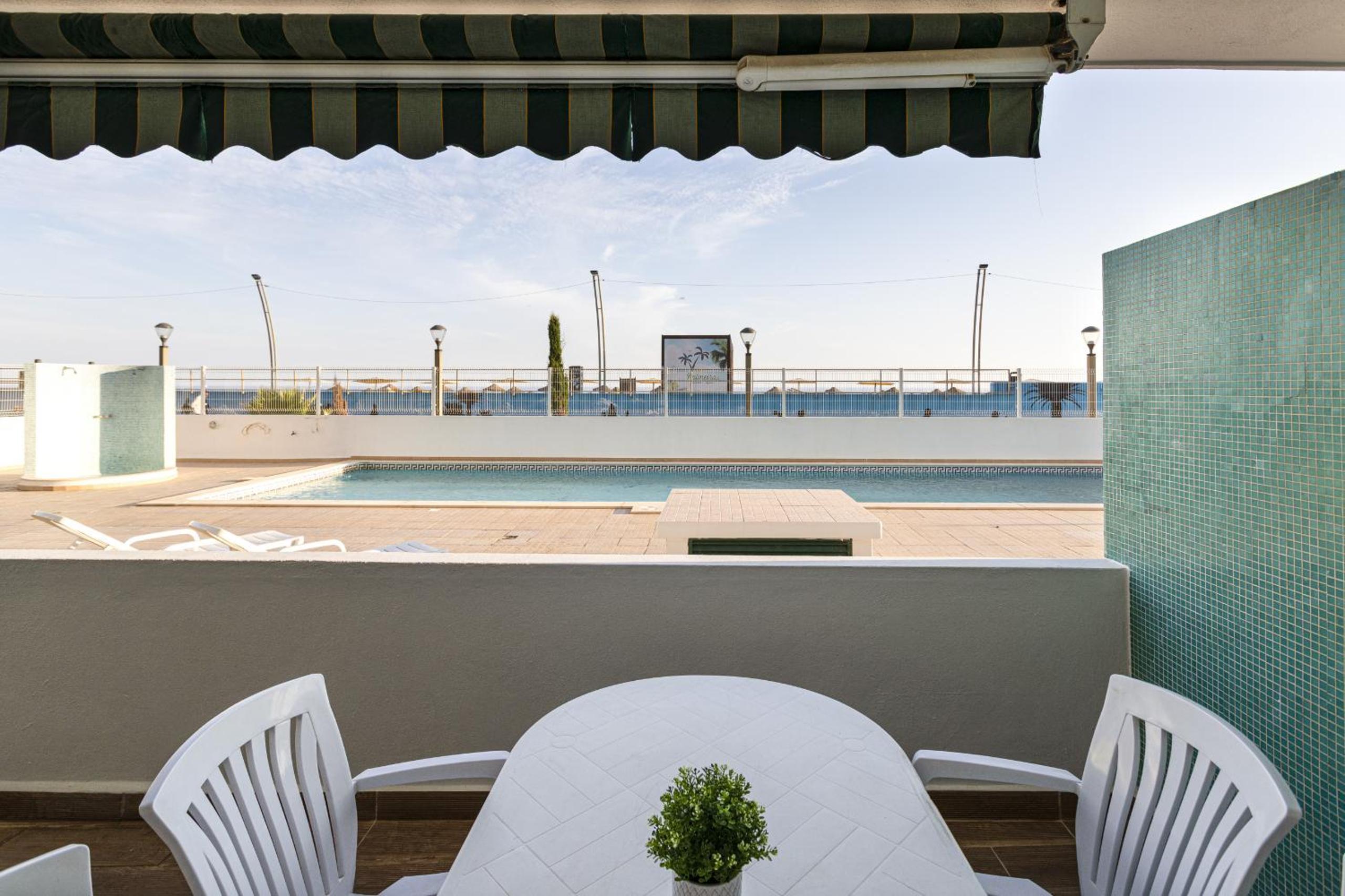 Apartment with Pool View  photo 2
