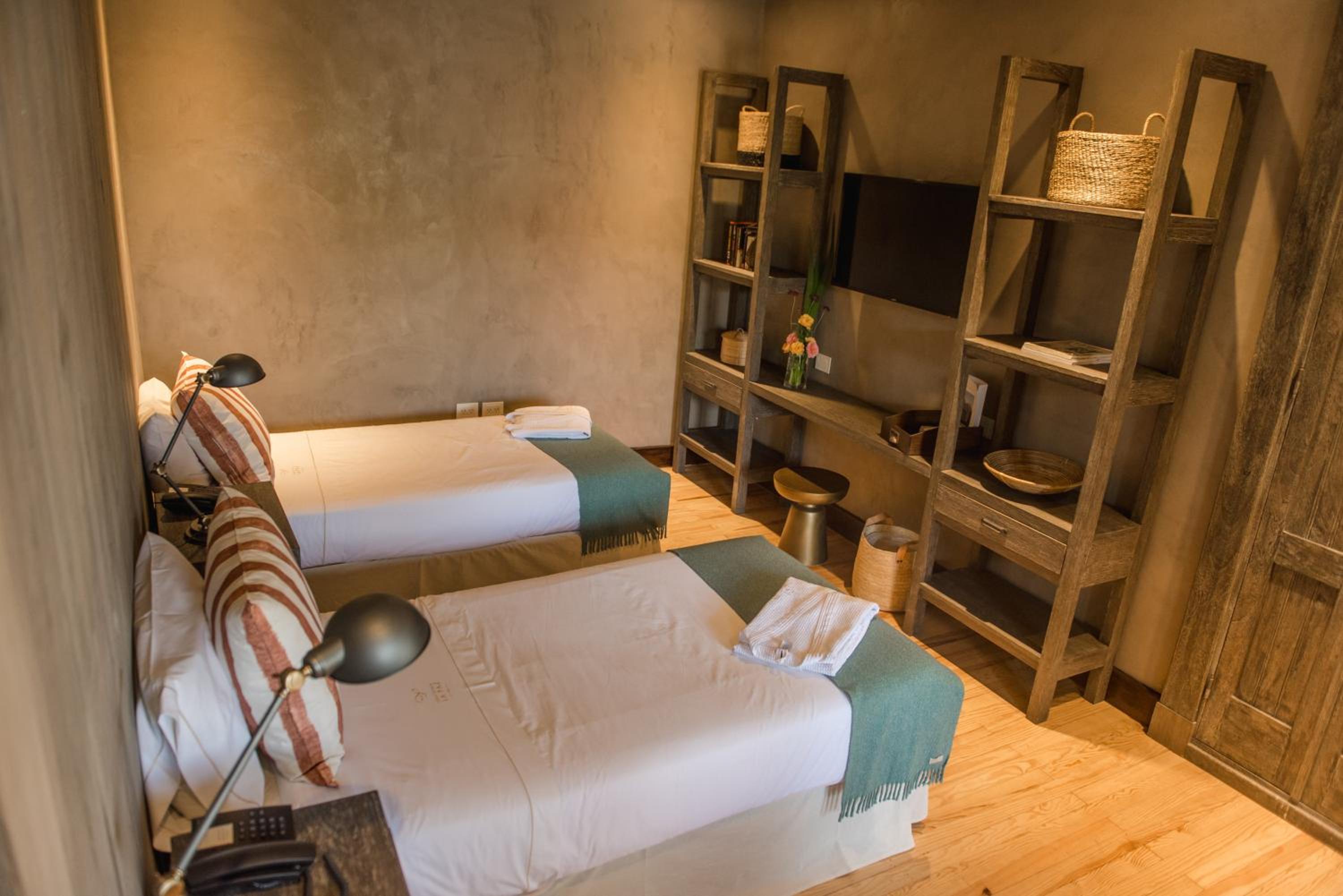 Standard Double or Twin Room photo 1