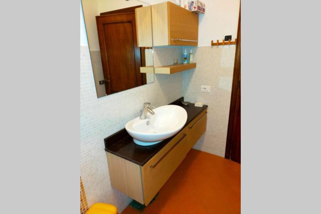 One-Bedroom House photo 2