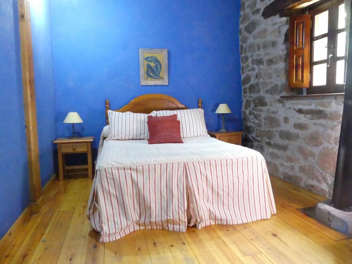 Casa de cuatro habitaciones