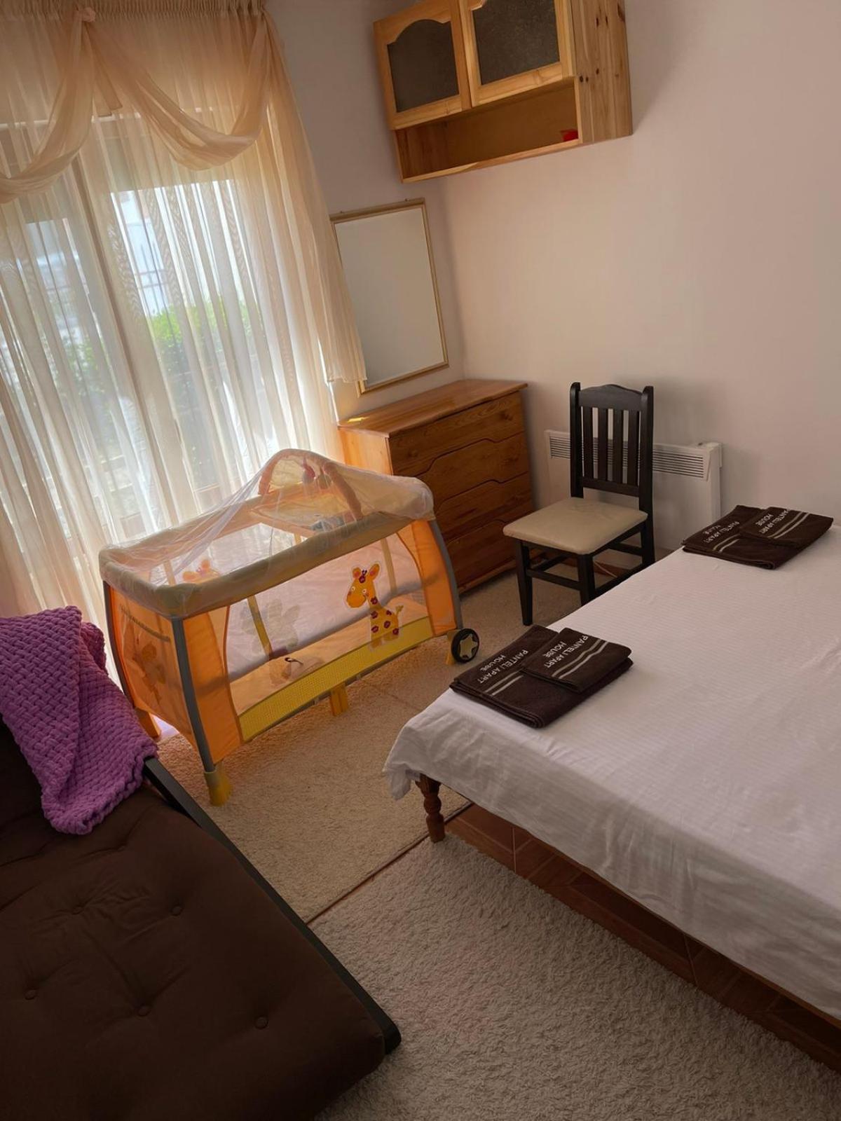 Apartment with Terrace photo 2
