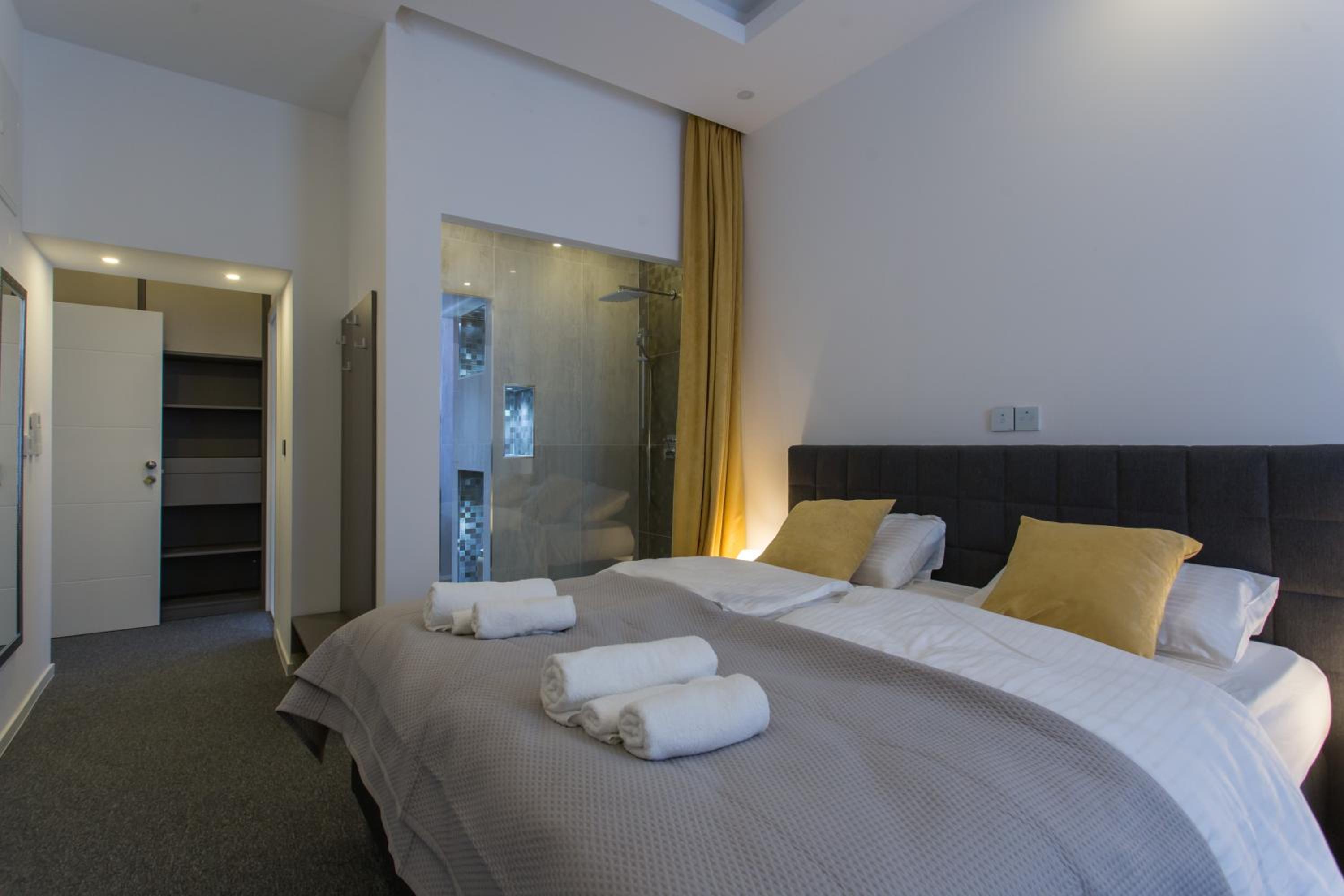 Deluxe Double Room - Photo 2