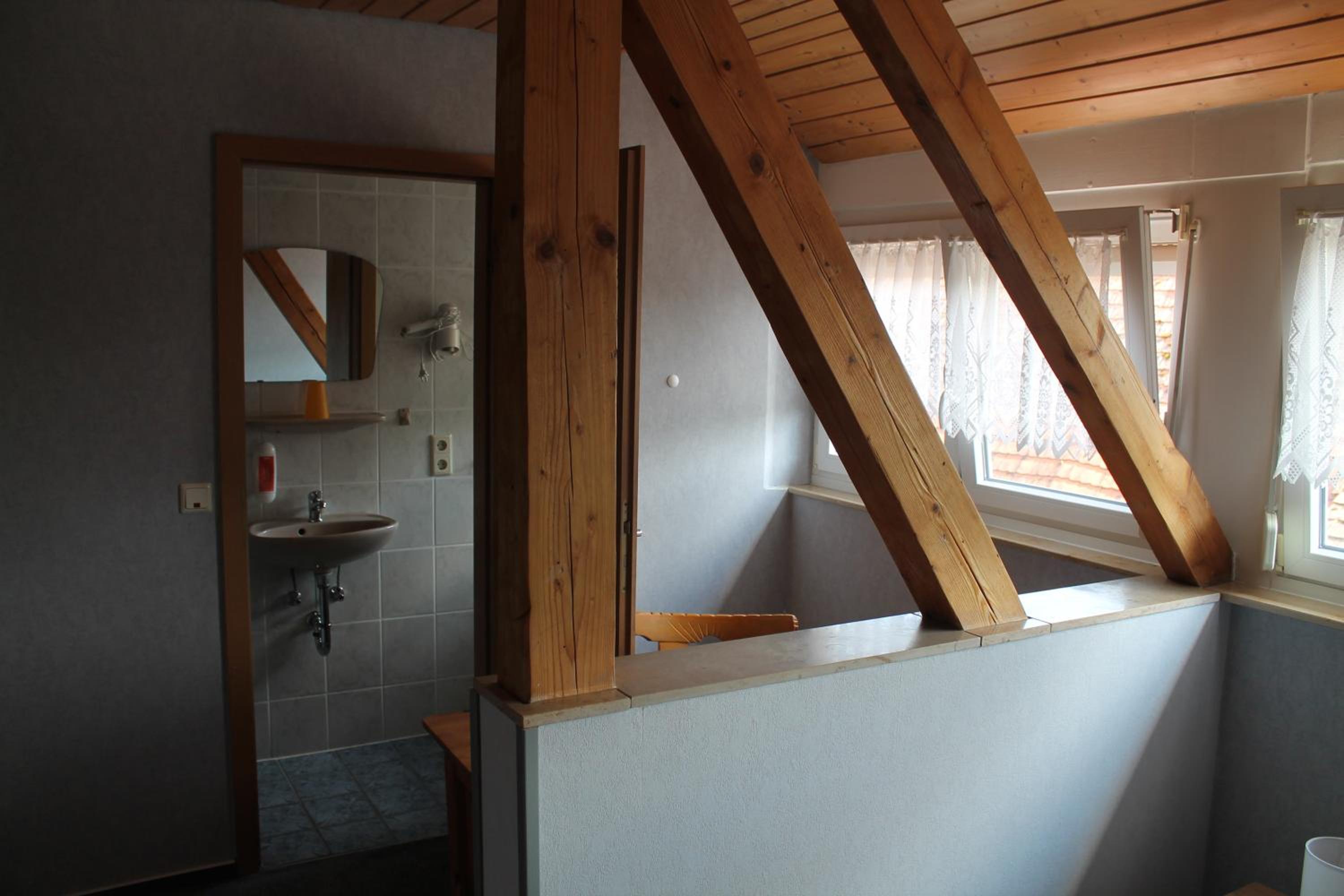 Single Room photo 3