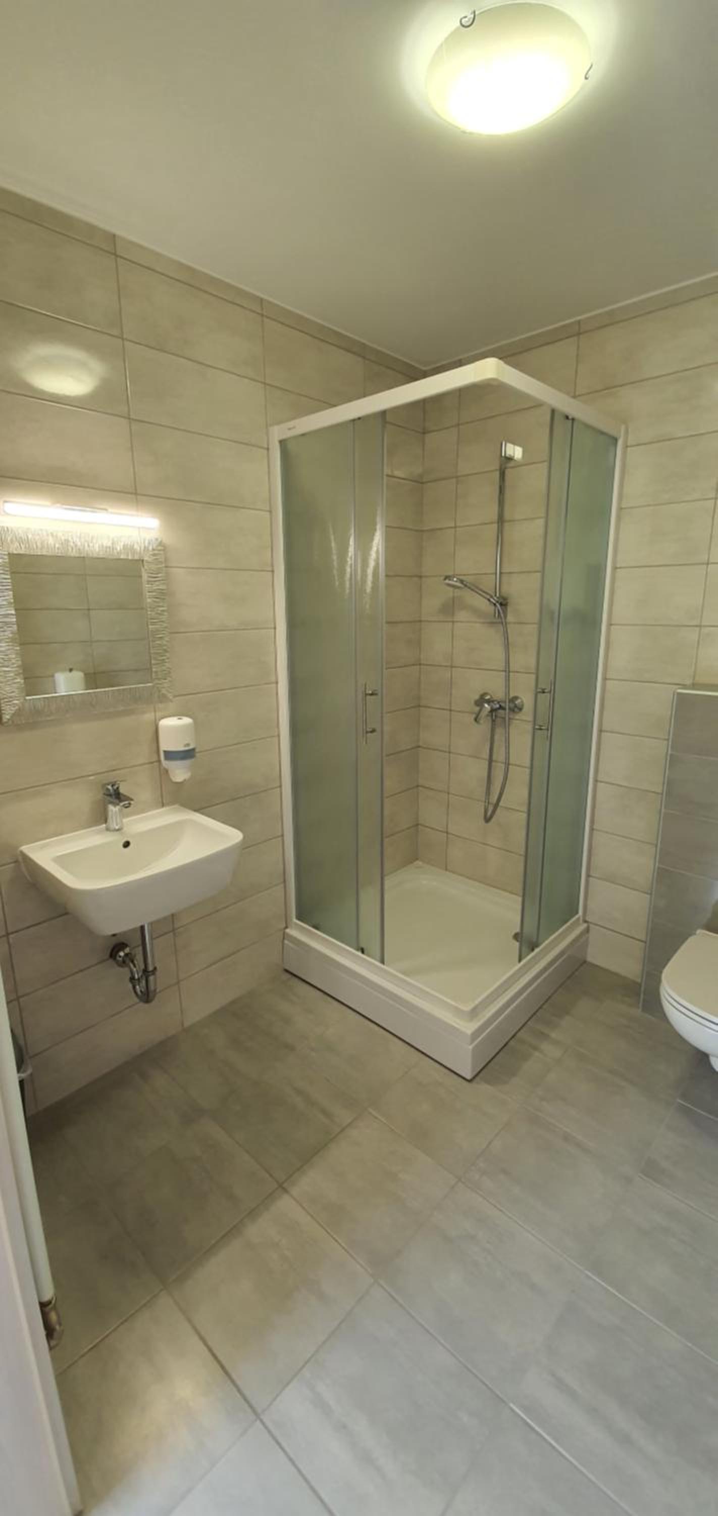 Double Room with Private Bathroom photo 3