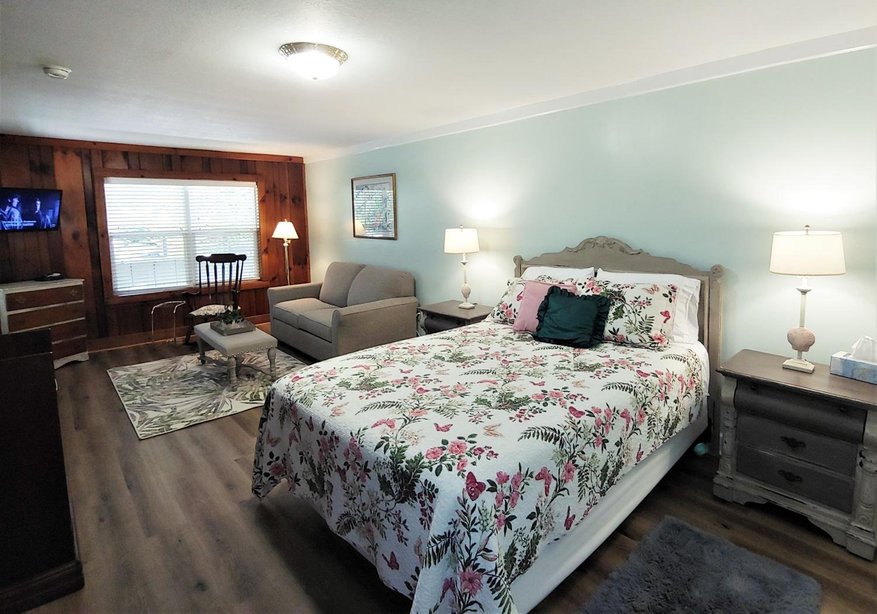 Queen Room