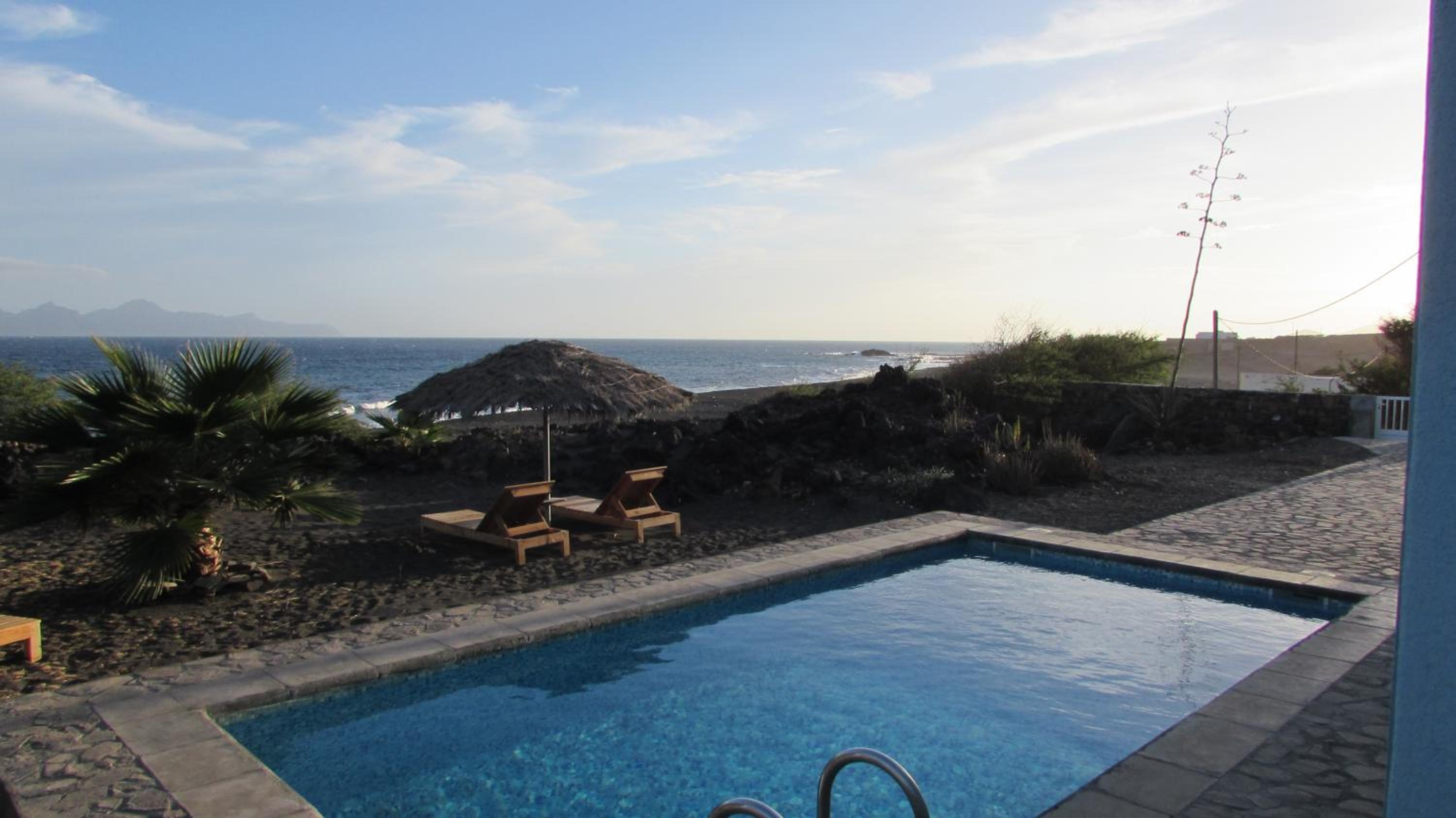Double Room with Balcony and Sea View - Number 2 photo 3