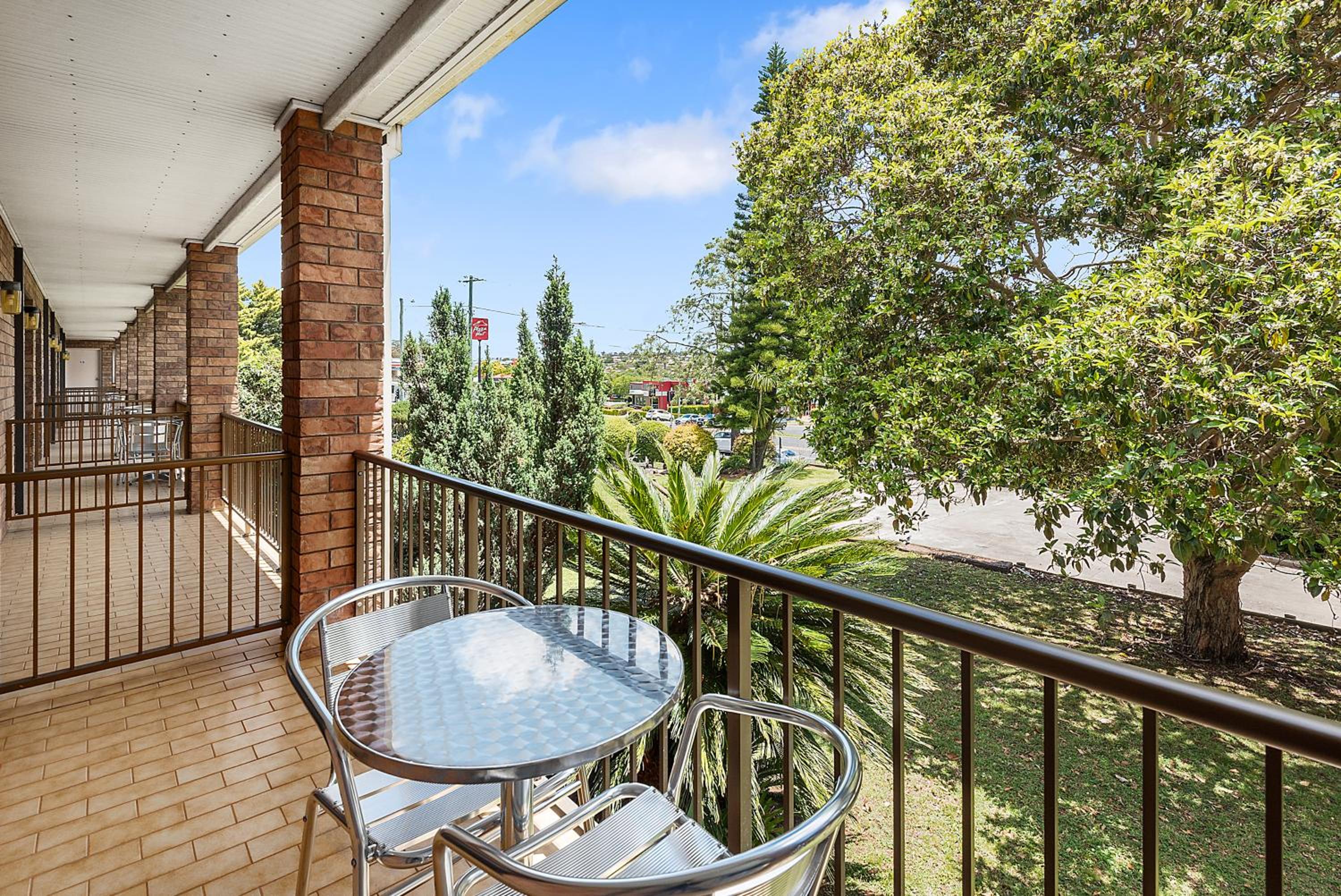 Standard Queen Room with Garden View  - Photo 5
