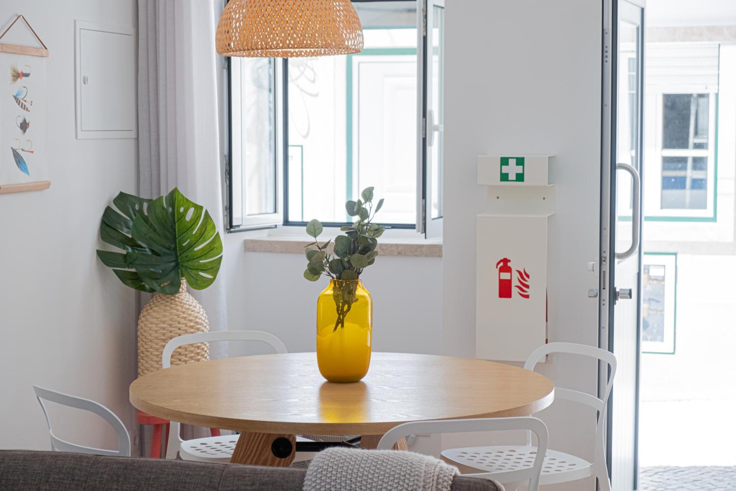 Apartment - Ground Floor - Photo 3
