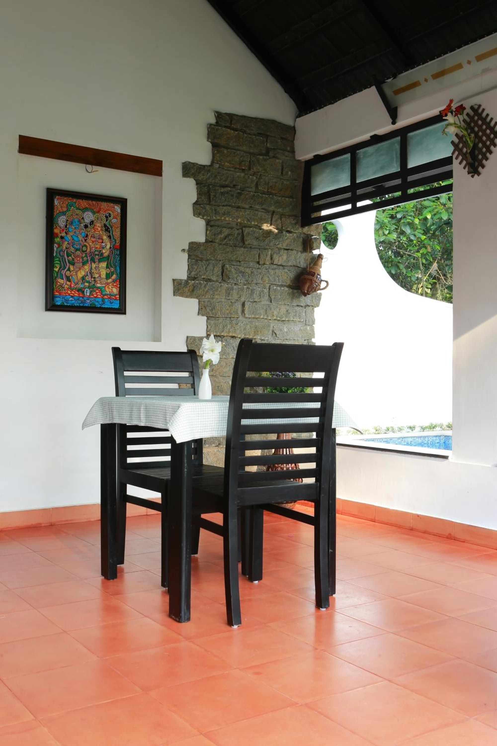 Villa - Photo 3
