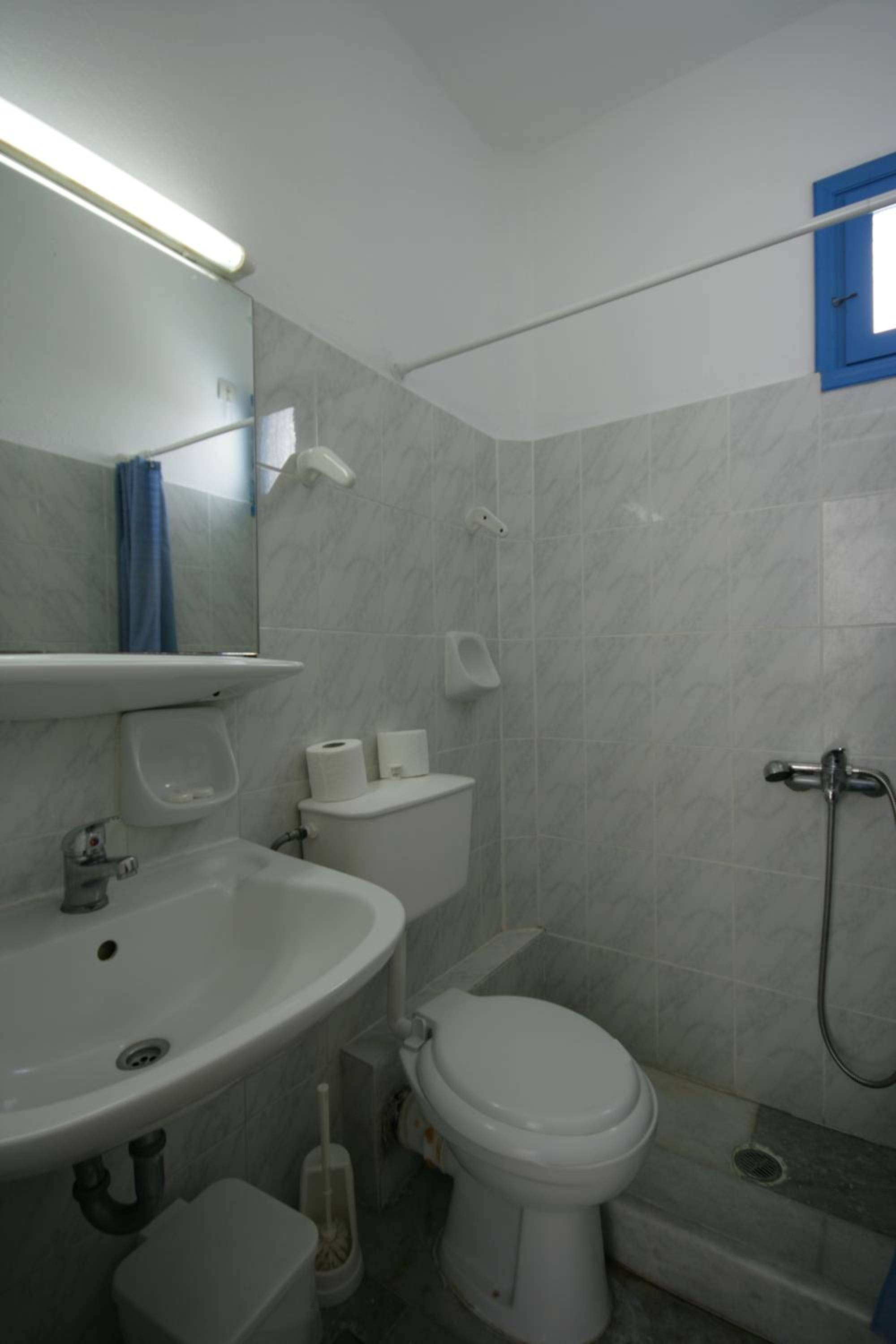 Two-Bedroom Apartment photo 3