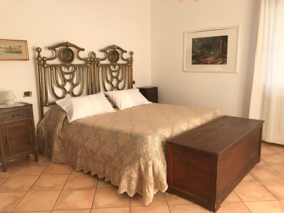Deluxe Room (2 Adults + 1 Child) photo 1