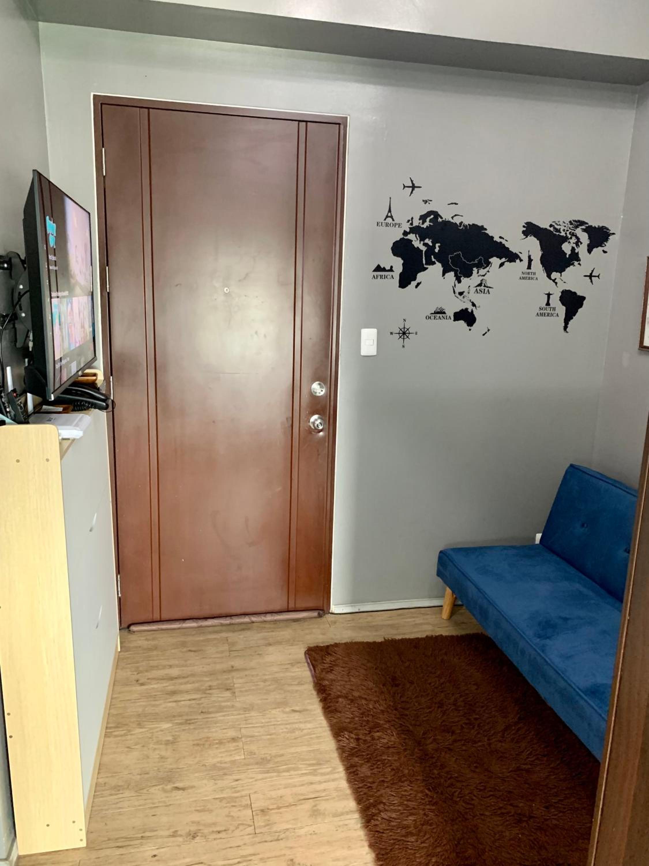 Studio Apartment - Photo 23