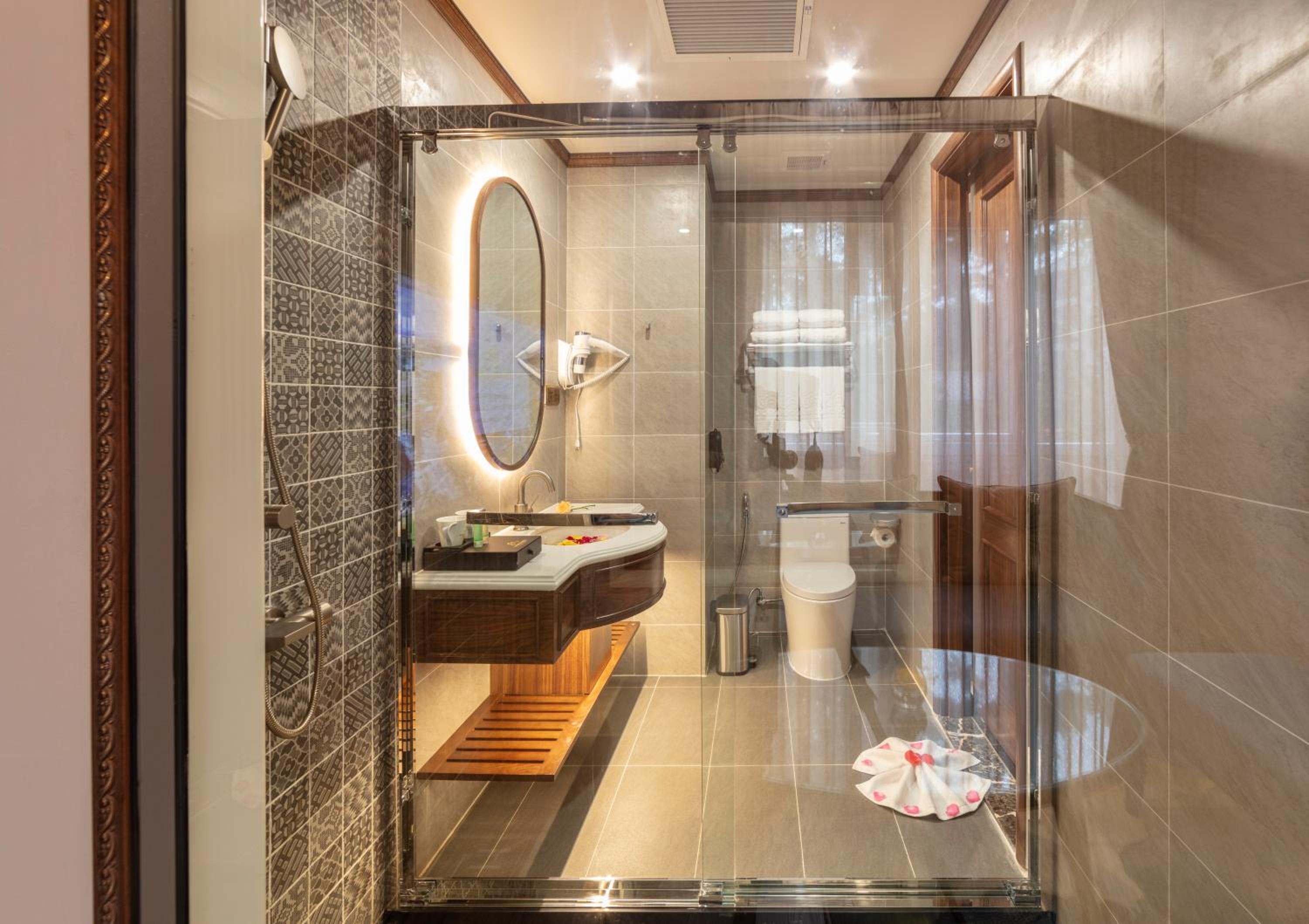 Family Suite - Photo 11