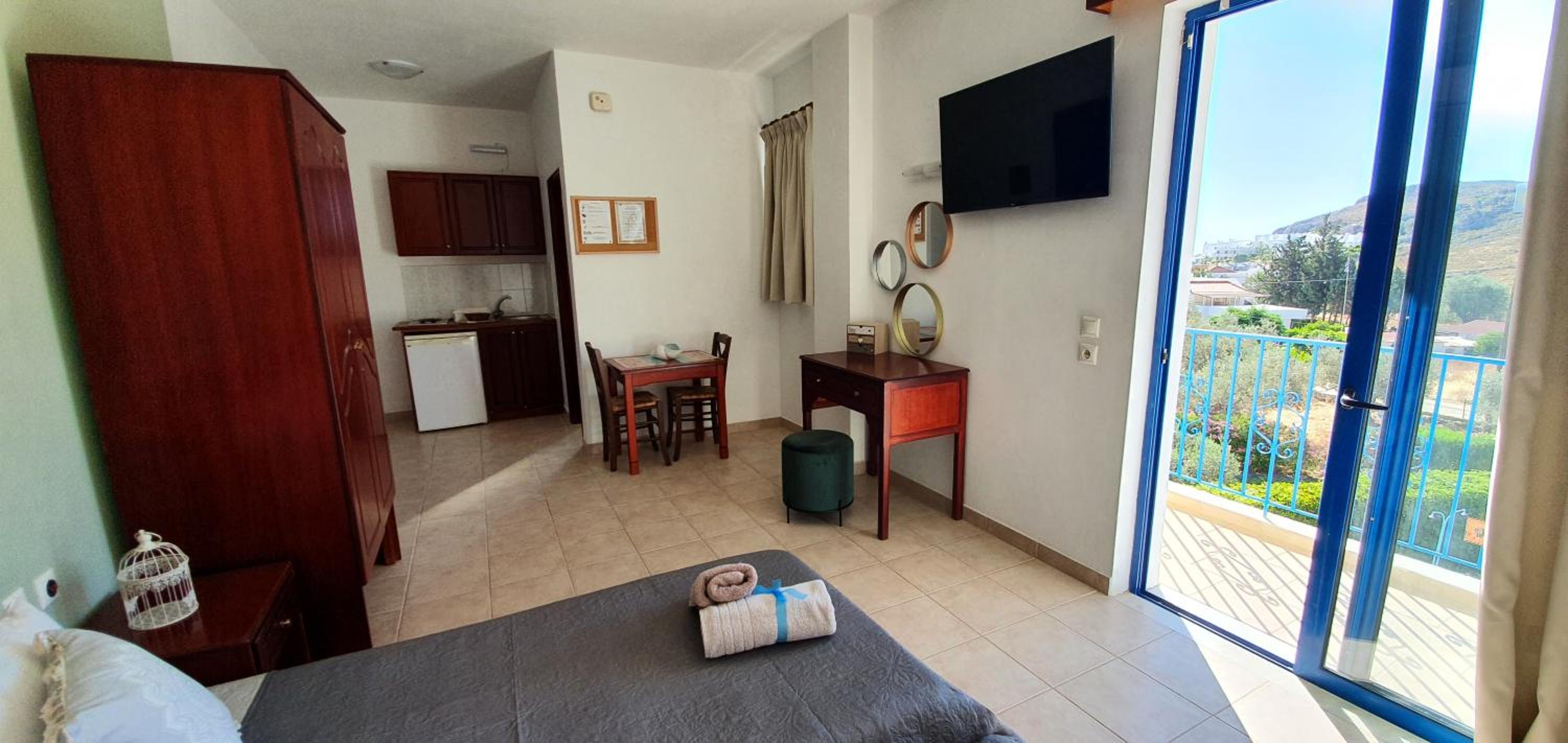 Economy Twin Room