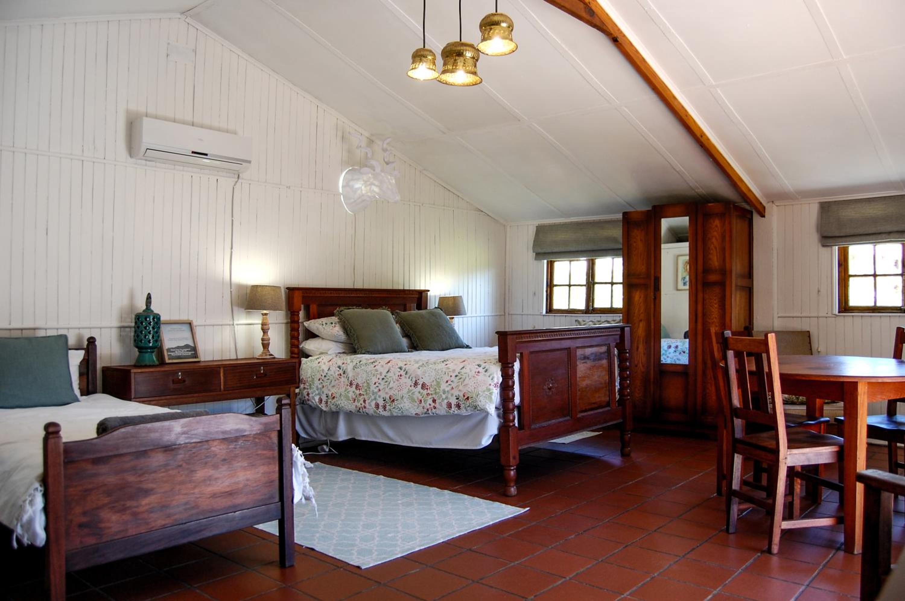 Standard Cabin - Photo 1