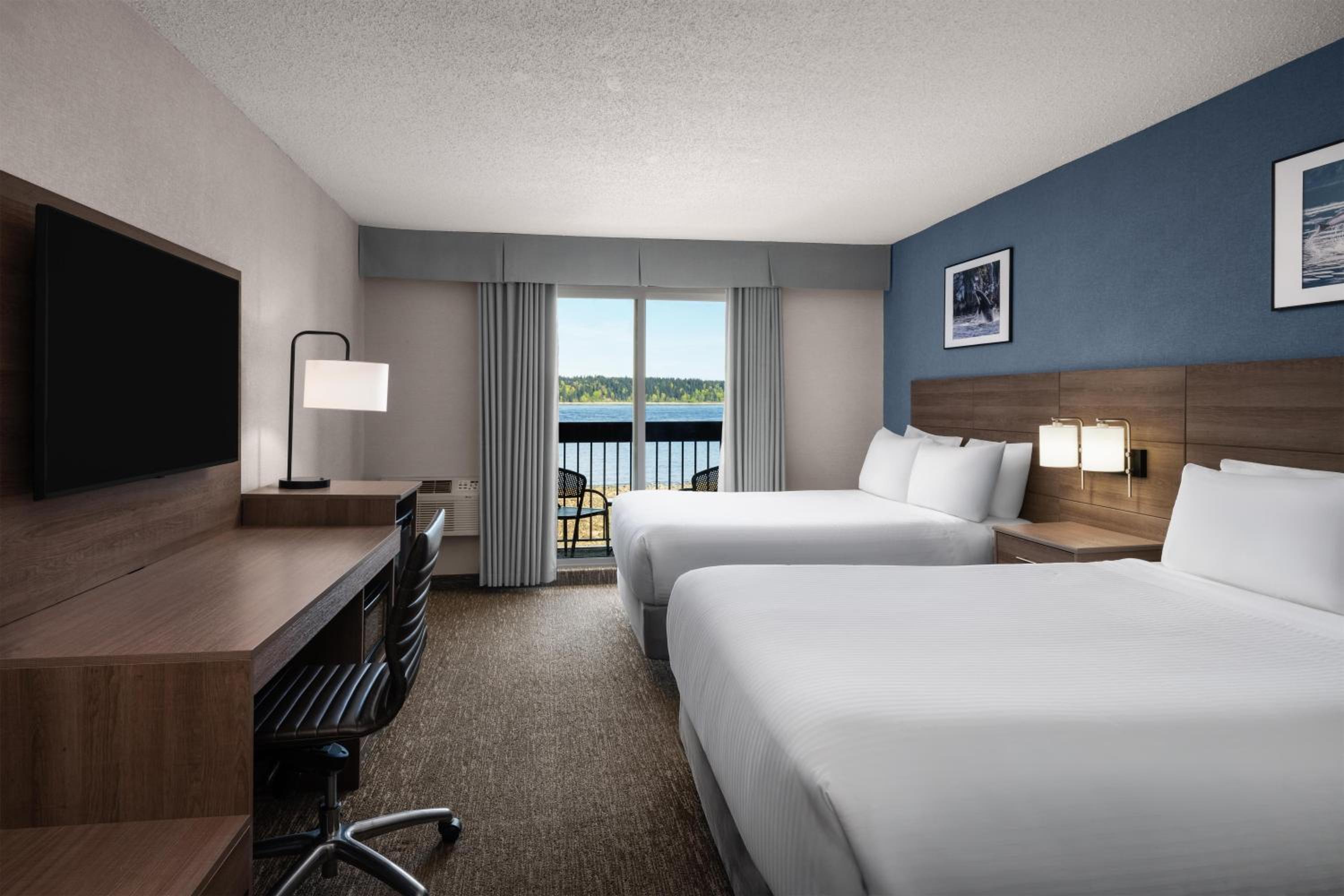 Double Room with Balcony and Ocean View - Non-Smoking/4th Floor