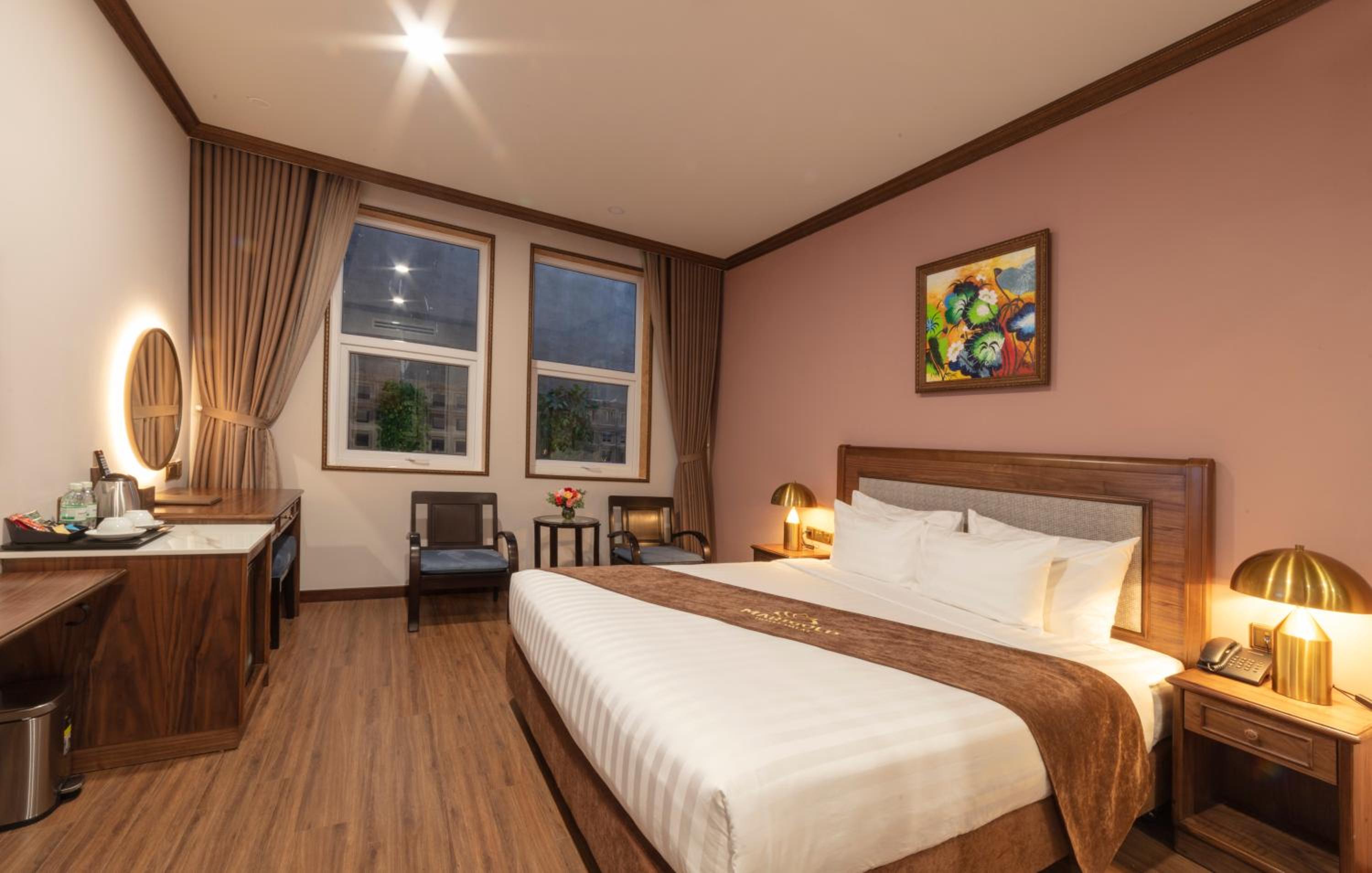Deluxe Double Room - Photo 11
