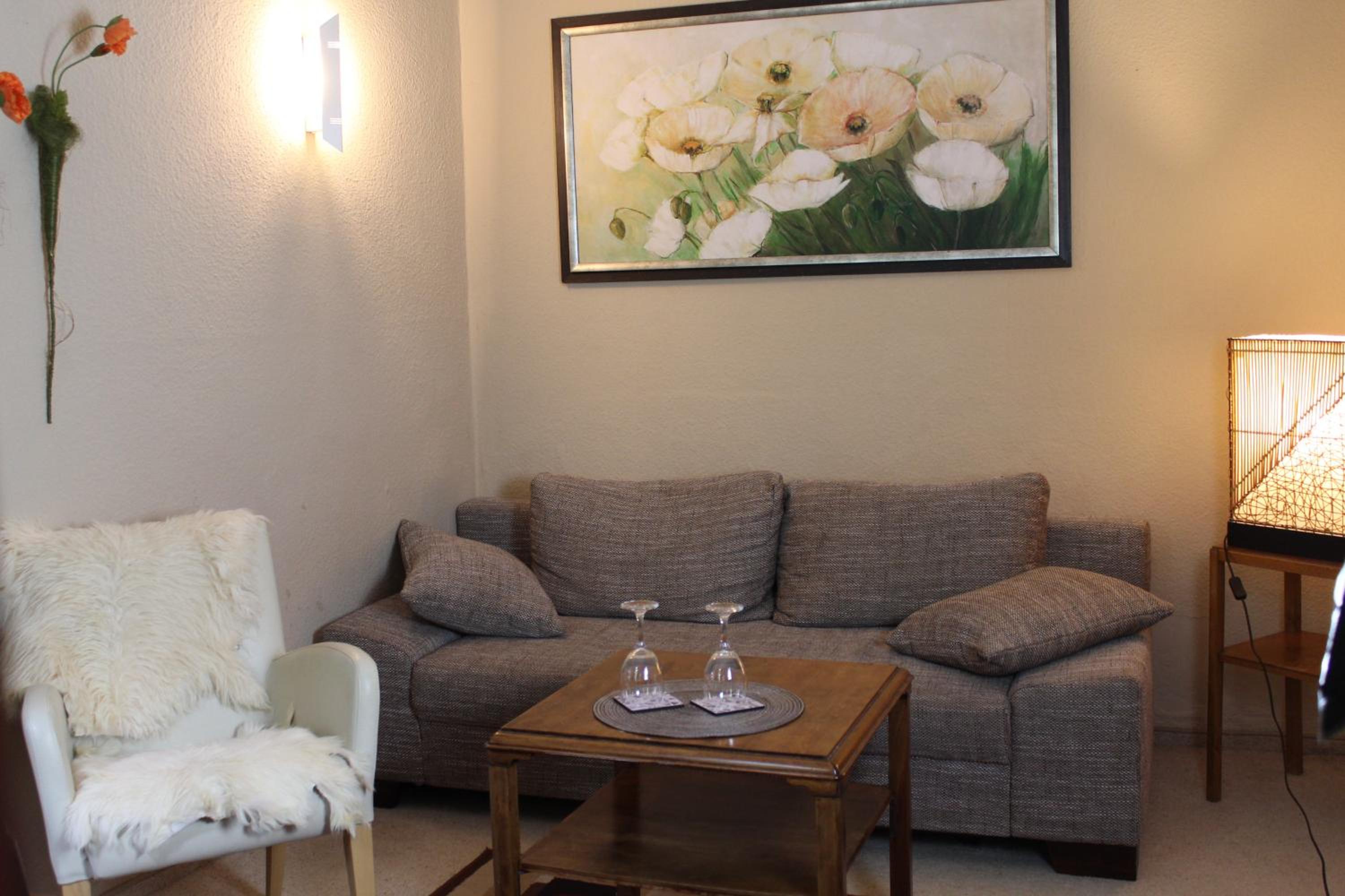 Apartment - Ground Floor - Photo 2