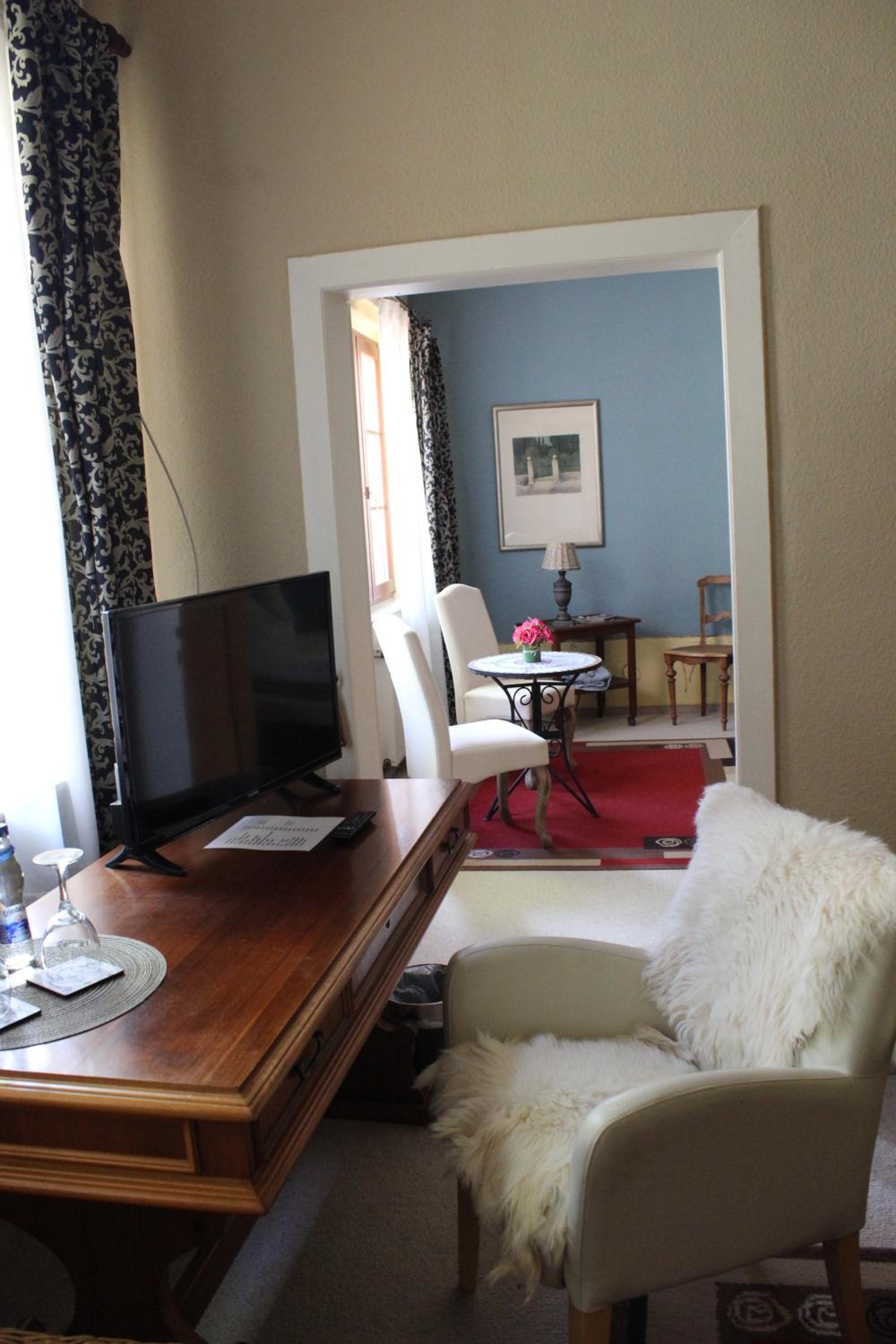 Apartment - Ground Floor - Photo 3
