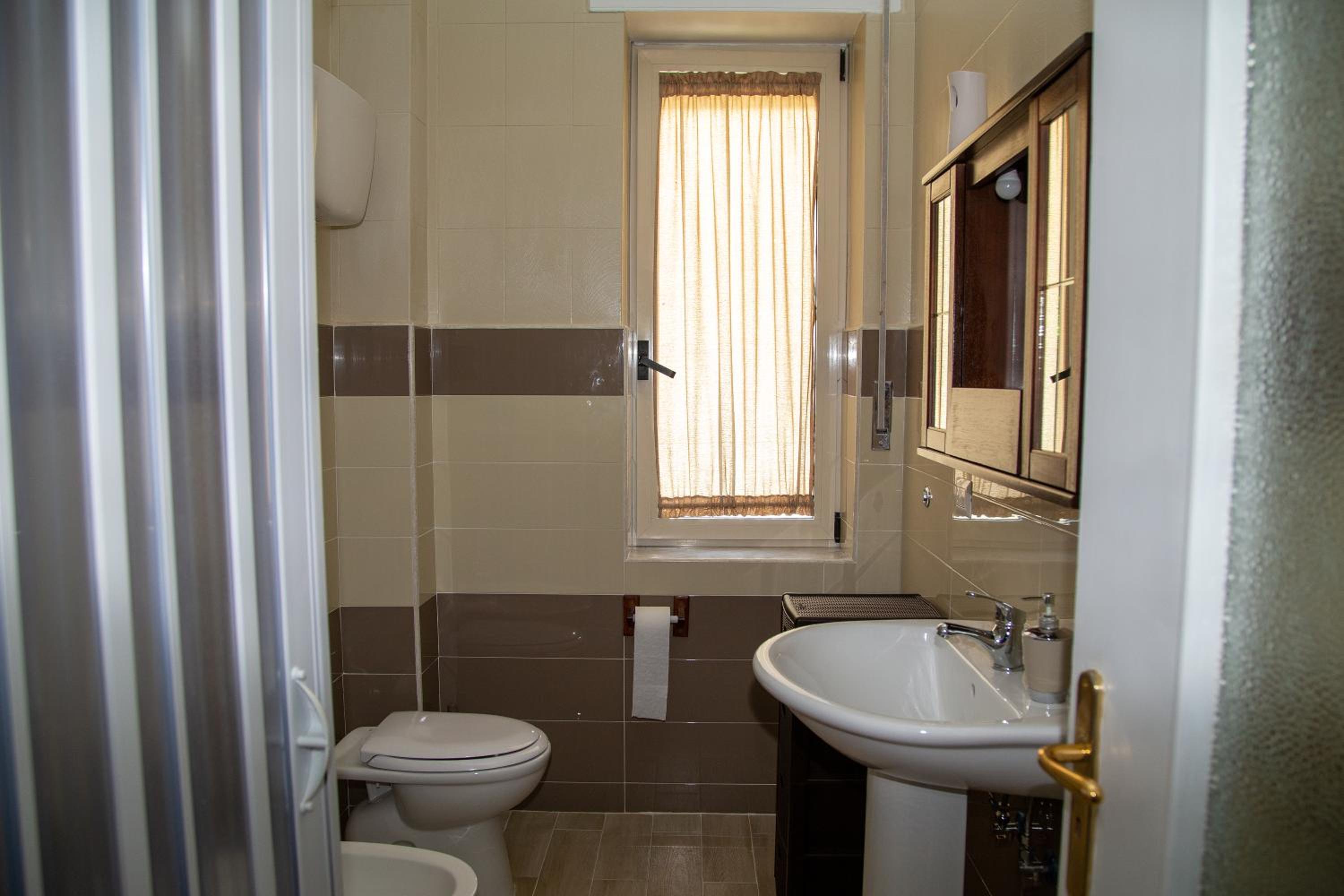 Three-Bedroom House photo 2