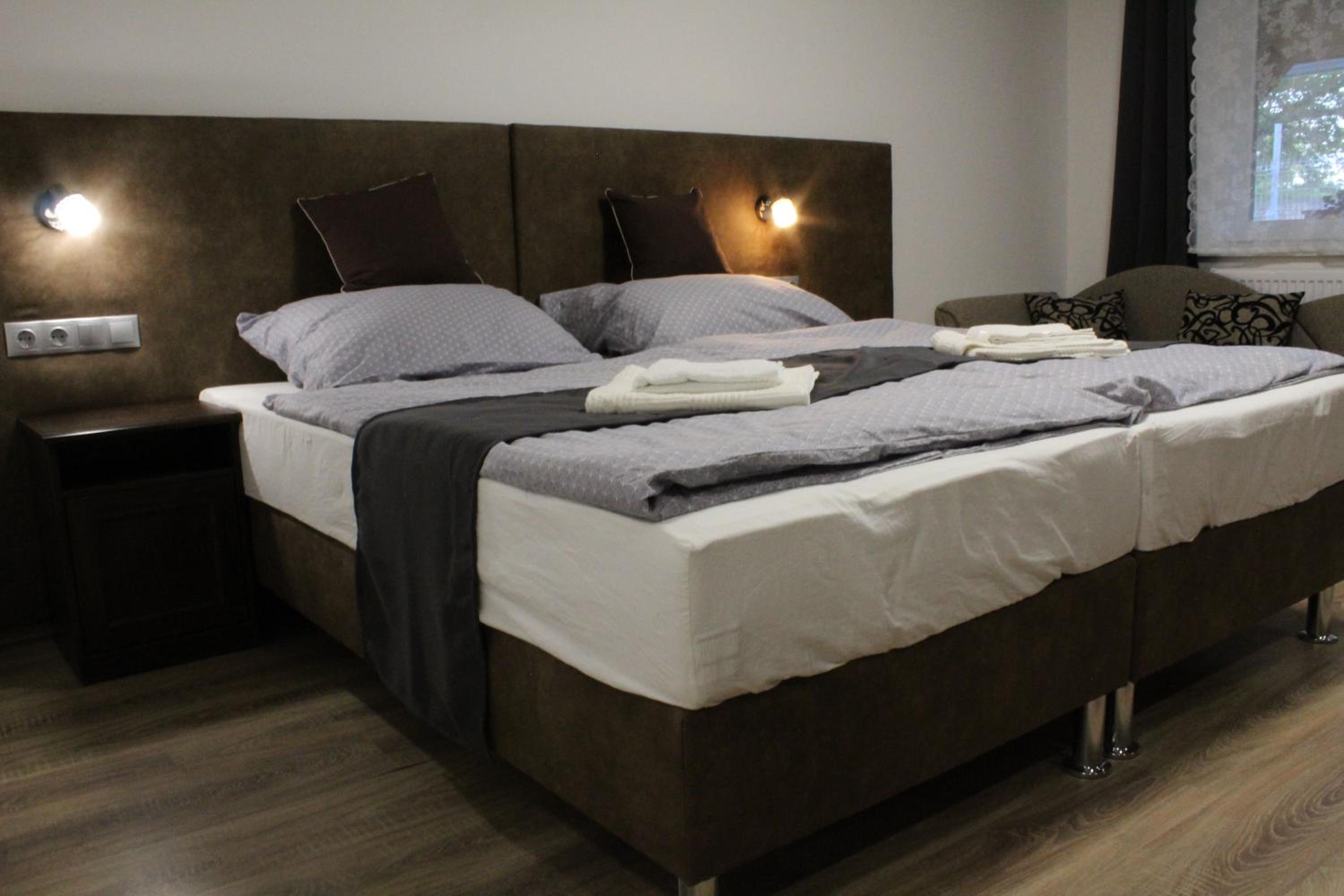 Deluxe Family Suite photo 3