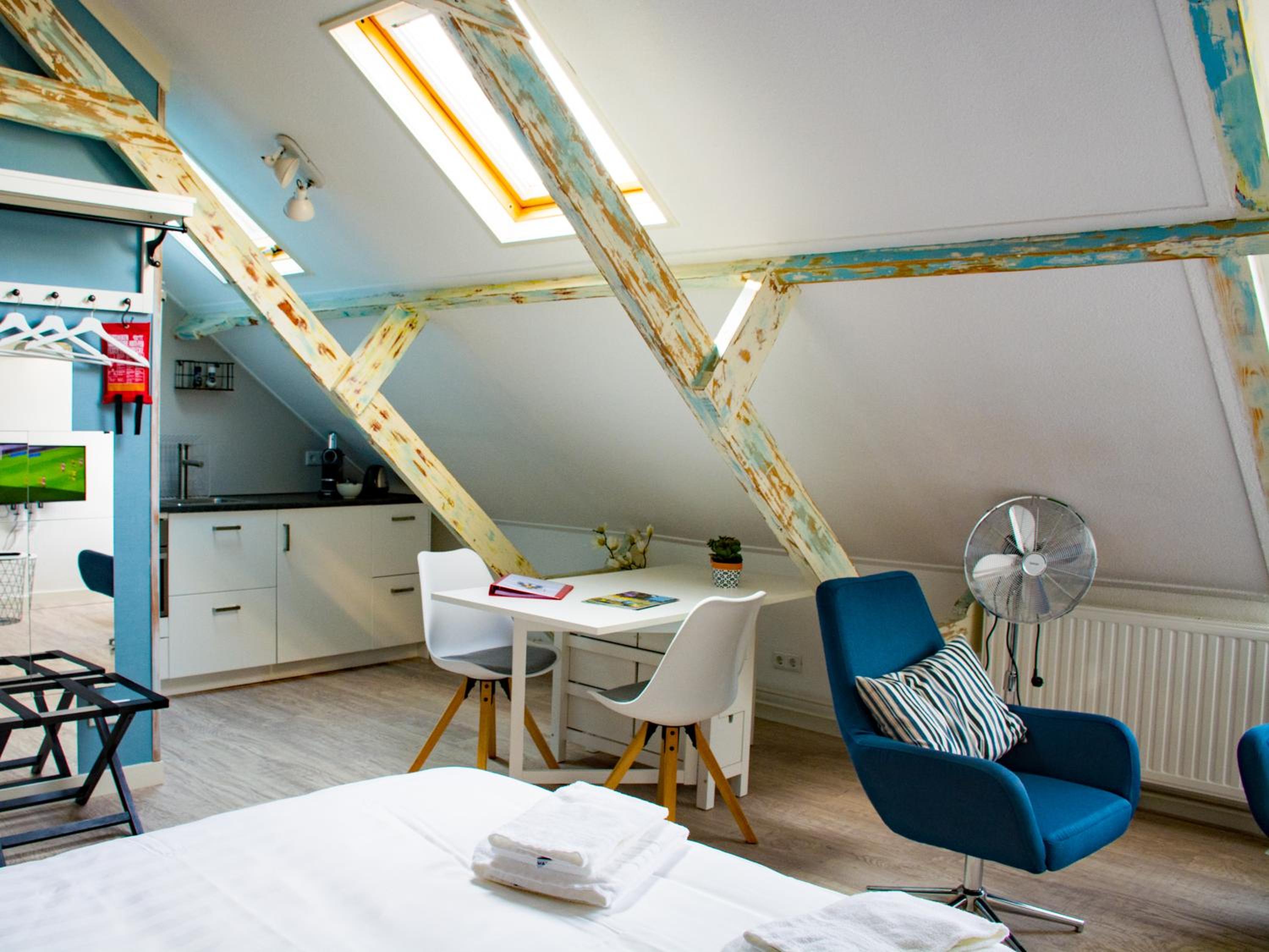 Studio Apartment