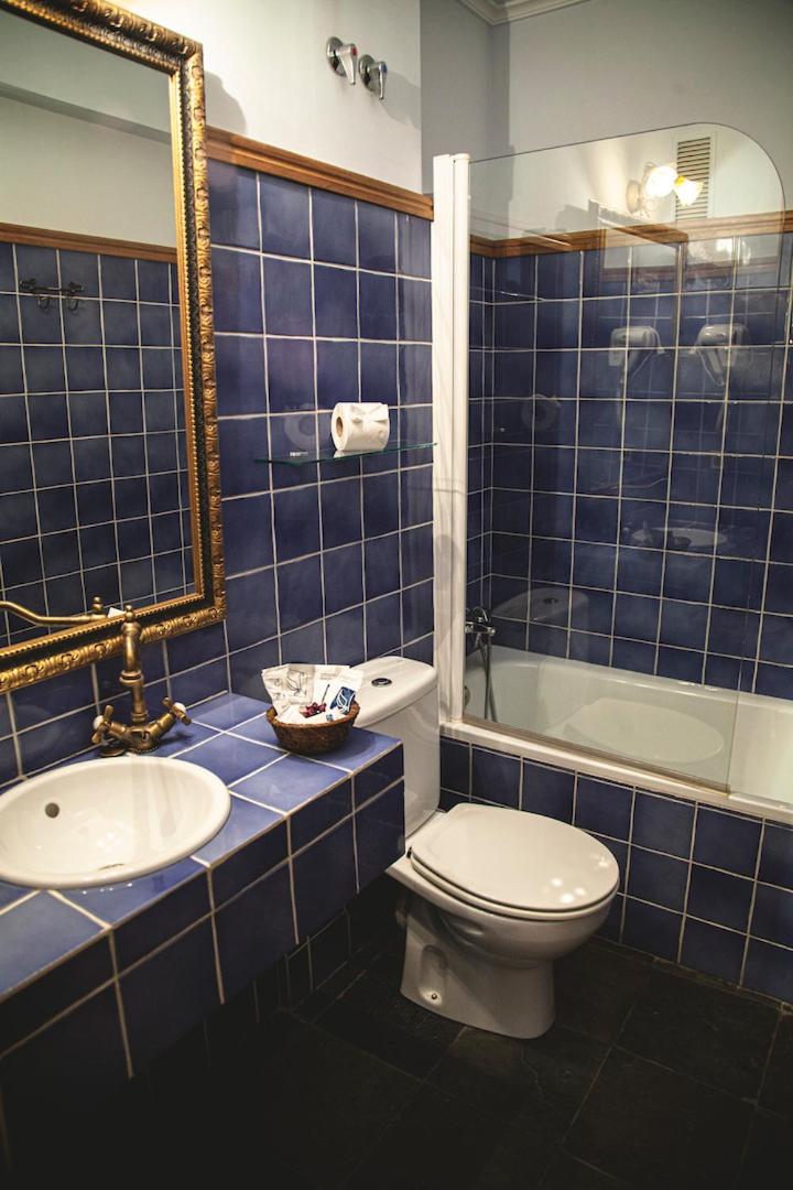 Deluxe Triple Room photo 3