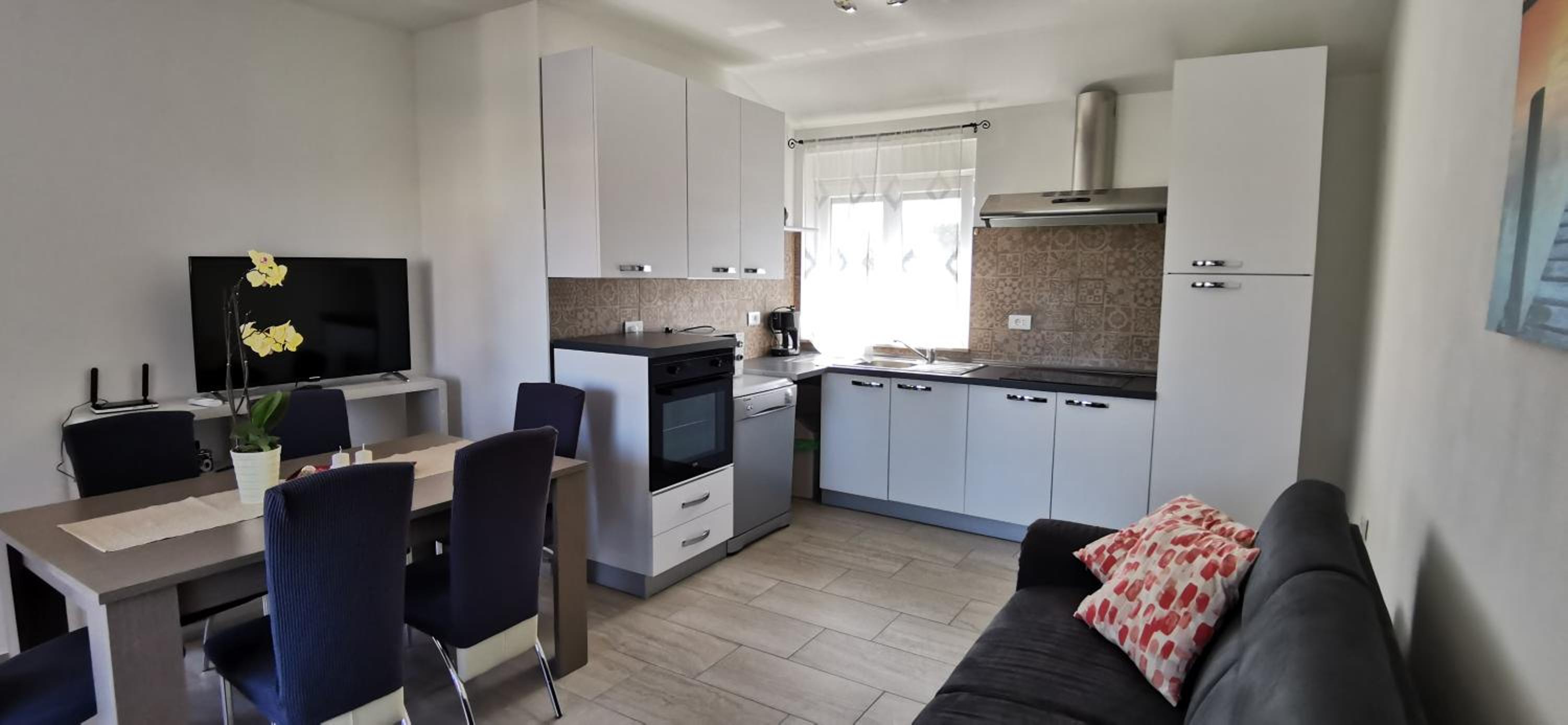Apartment - Photo 47