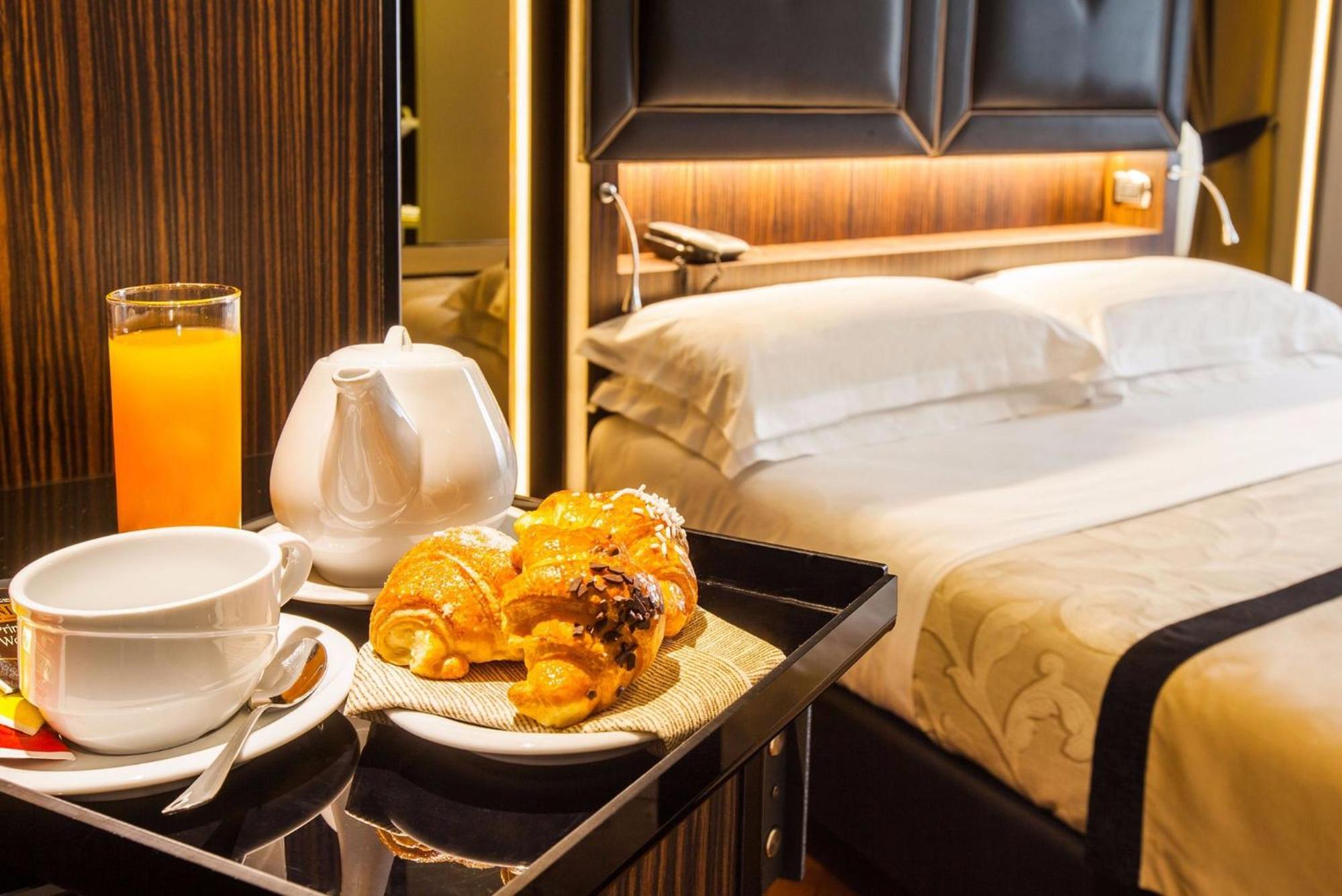 Superior Double or Twin Room photo 1
