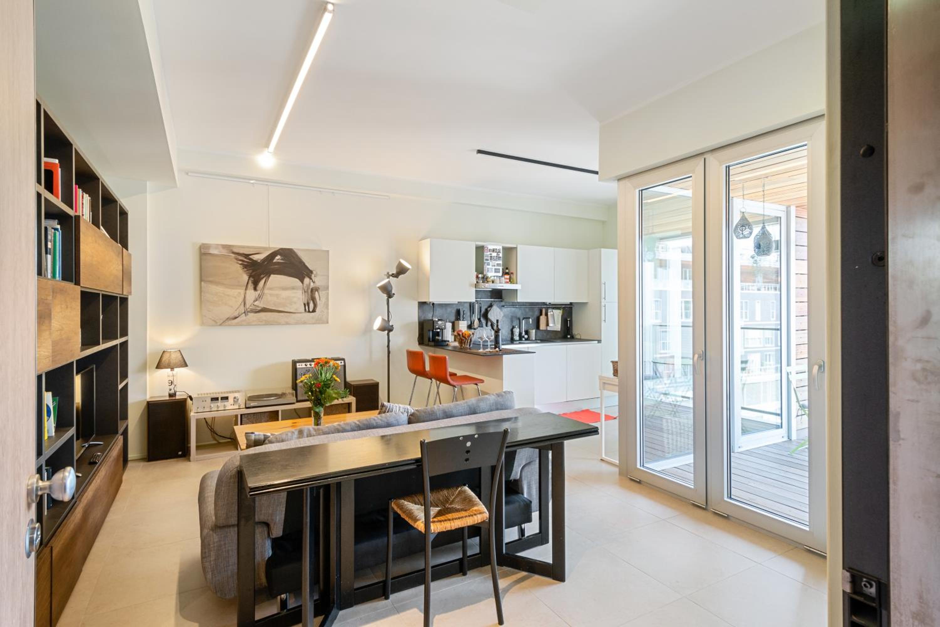 One-Bedroom Apartment