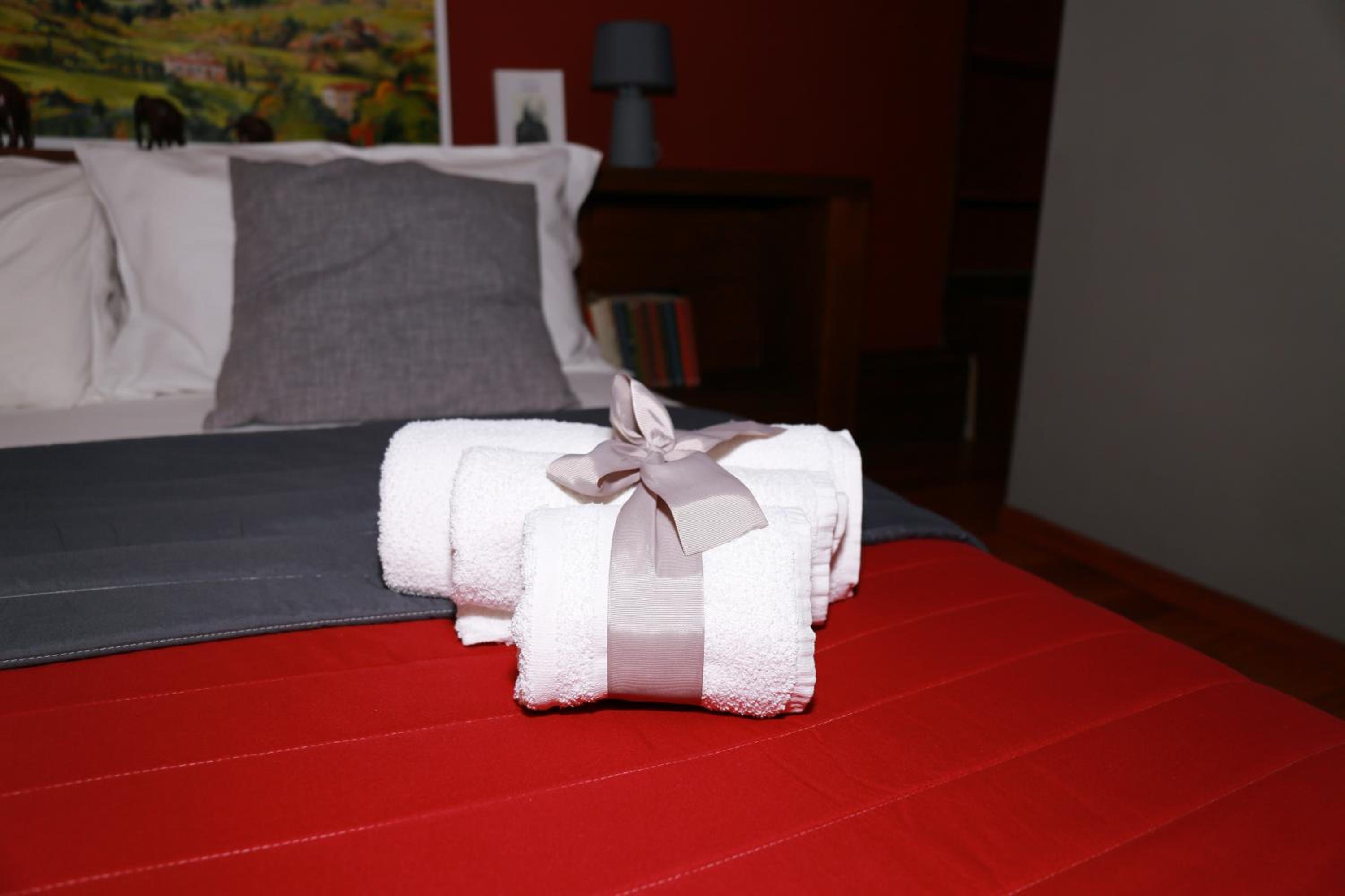 Double Room with Private Bathroom - Photo 7