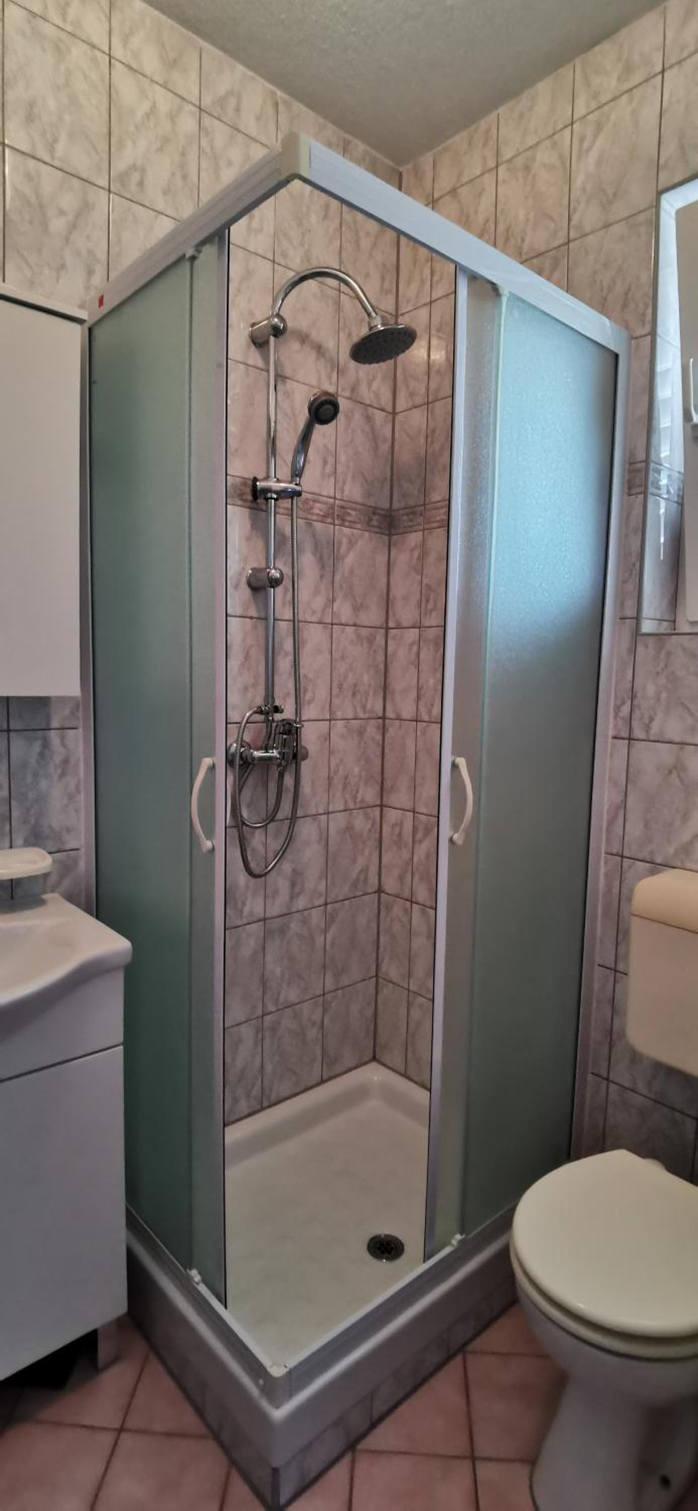 Double Room - Photo 19