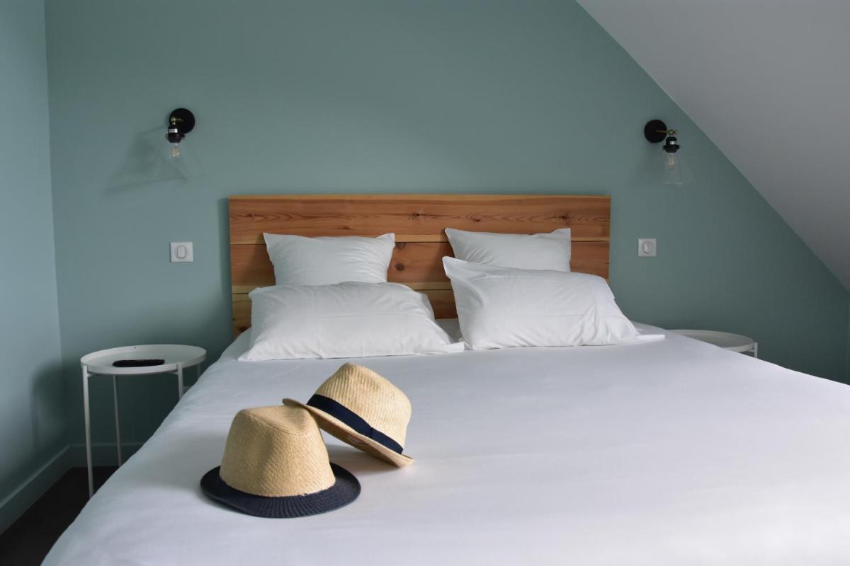 Double Room with Lake View photo 2