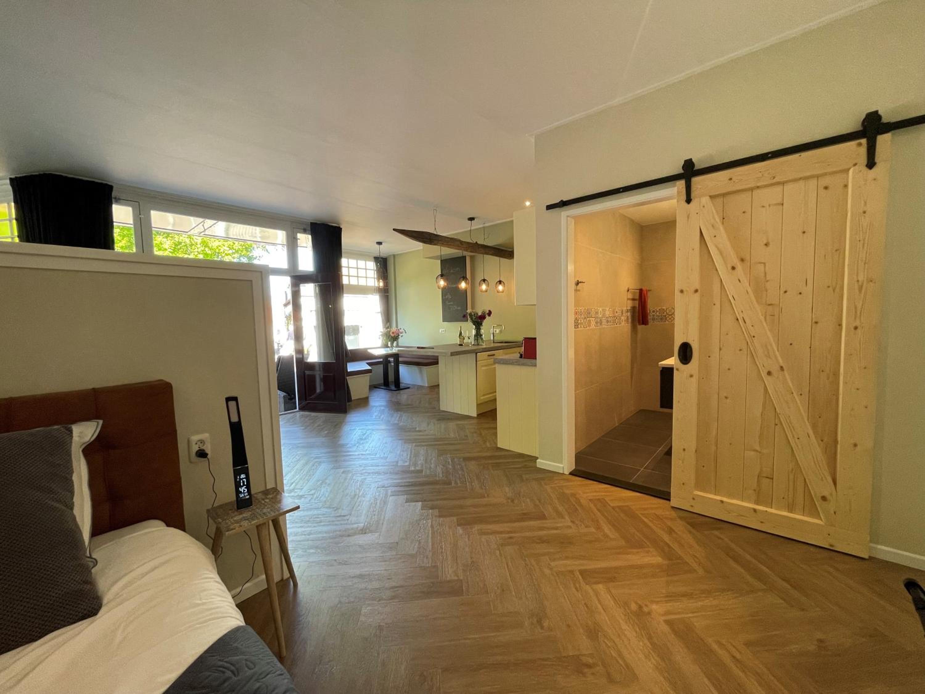 Deluxe Double Room with Extra Bed photo 1